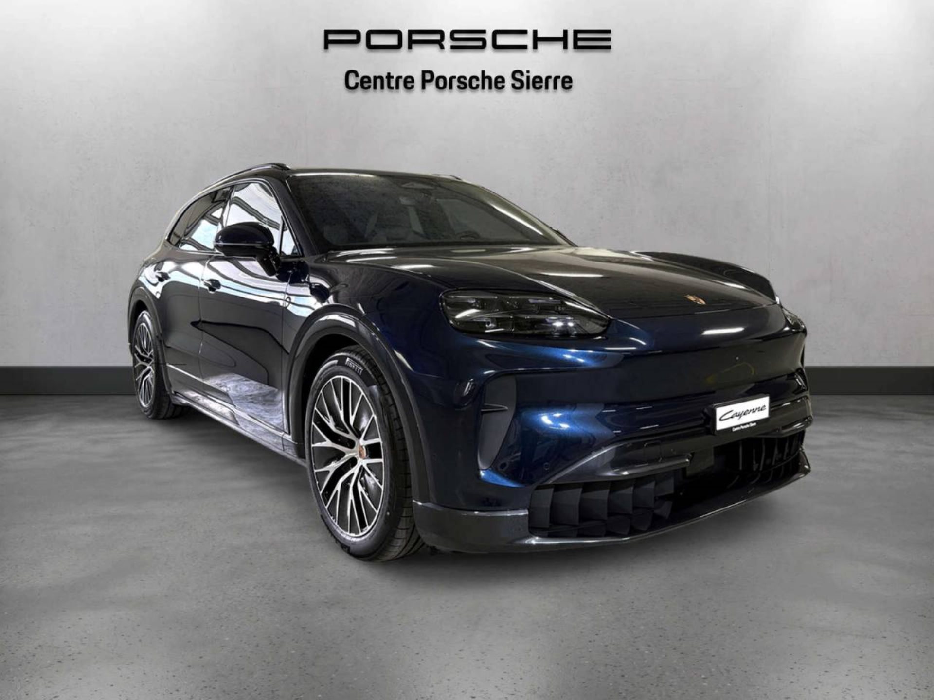 PORSCHE Cayenne Electric-image-7