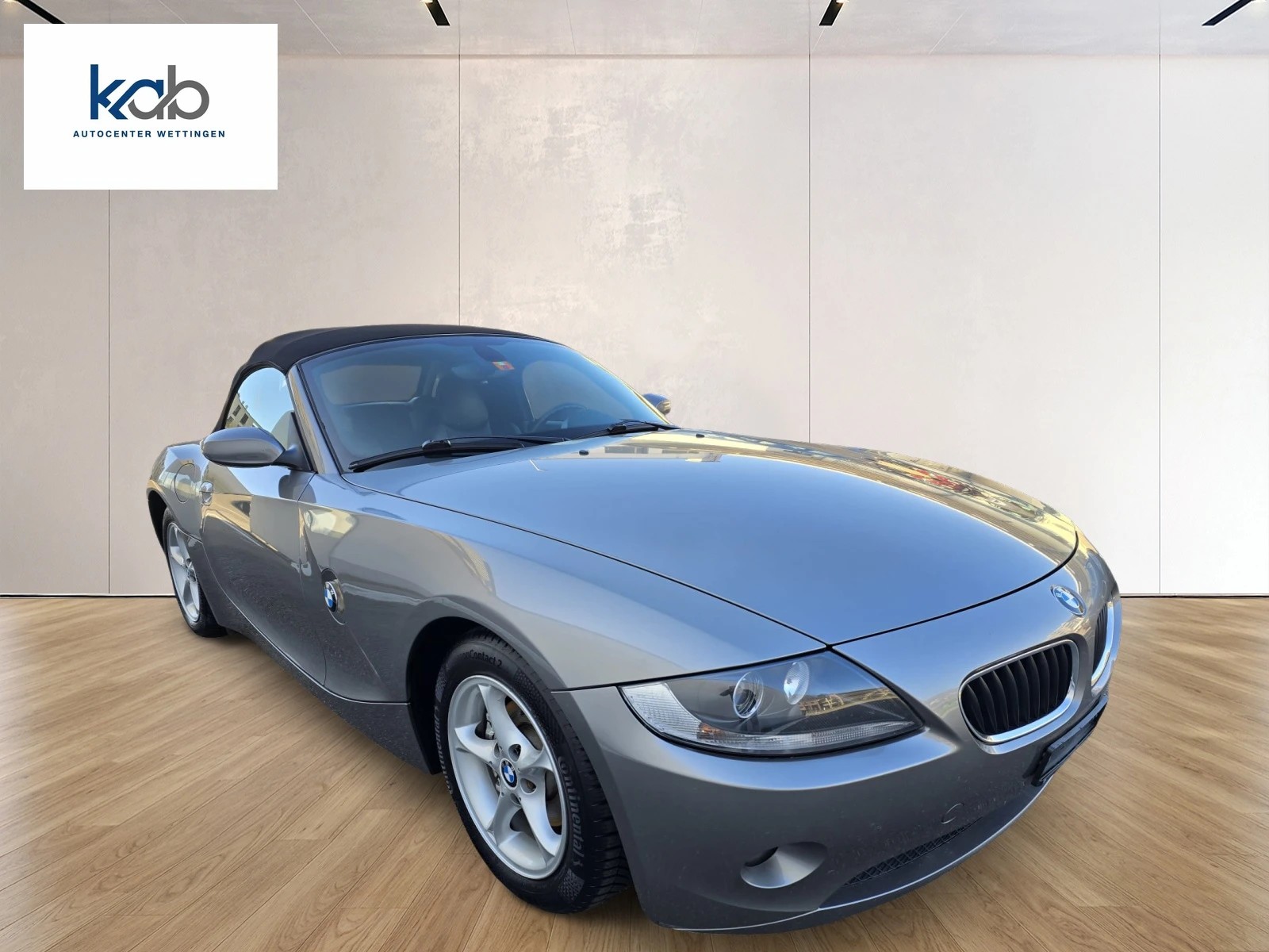 BMW Z4 2.2i Roadster-image-2