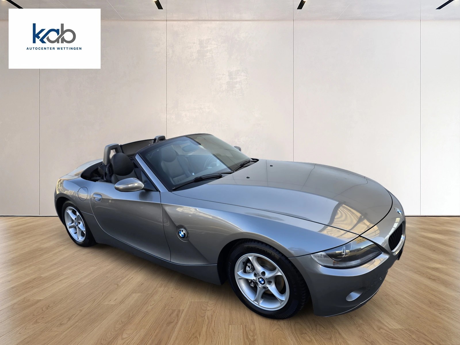 BMW Z4 2.2i Roadster-image-8