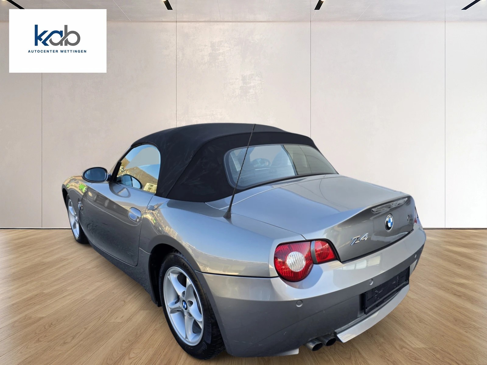 BMW Z4 2.2i Roadster-image-5
