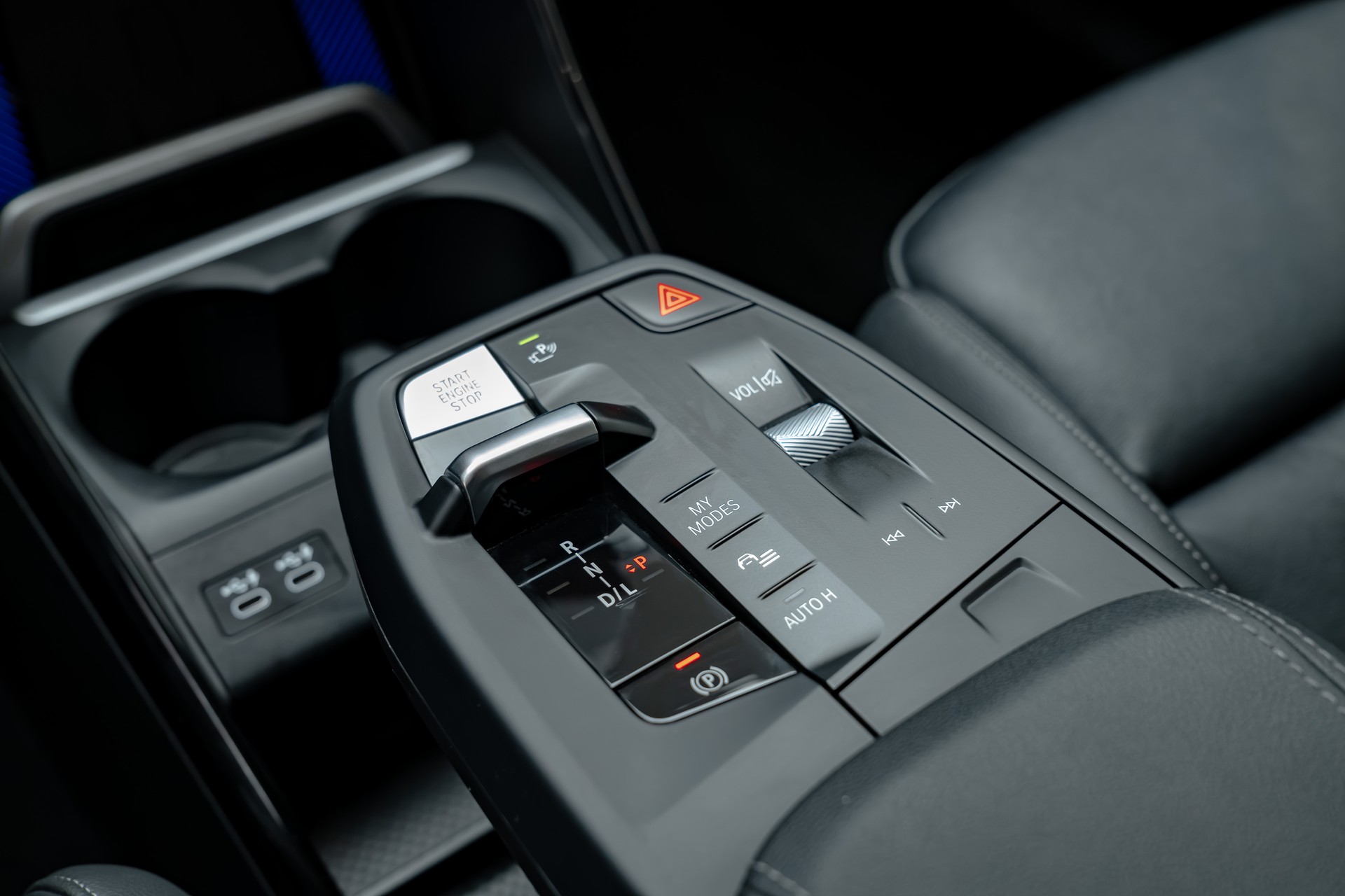 BMW X1 xDrive 23i 48V xLine-image-10
