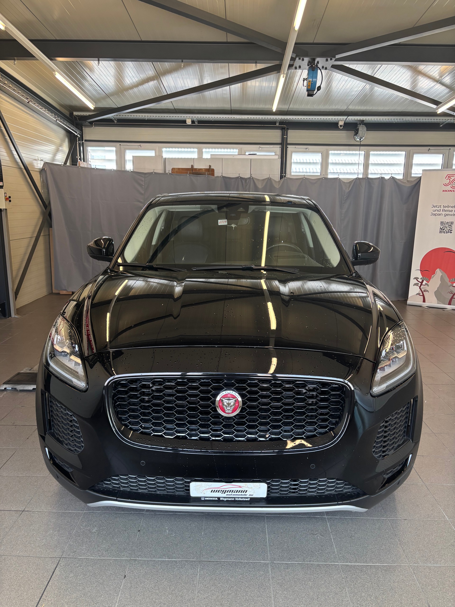 JAGUAR E-Pace 2.0 P200 S AWD Automatik-image-1