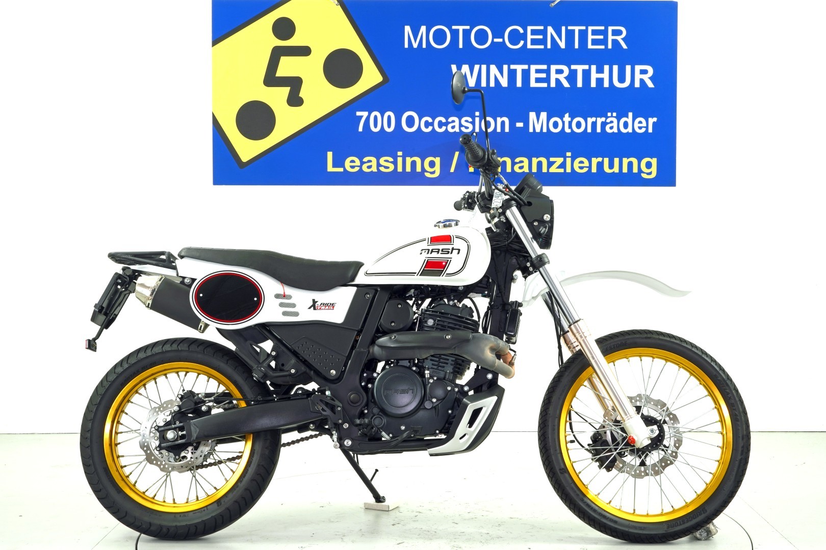 MASH 650 X-Ride