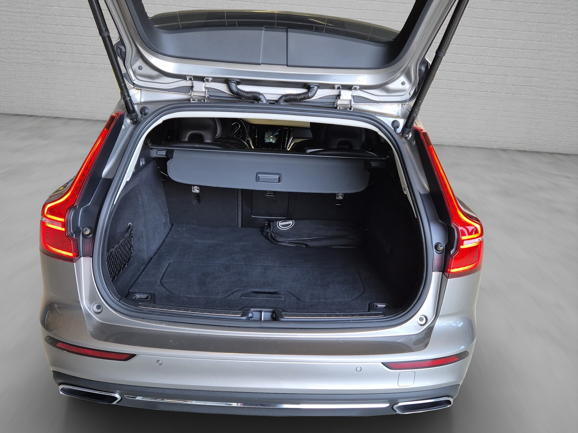 VOLVO V60 T6 AWD Inscription Geartronic-image-14