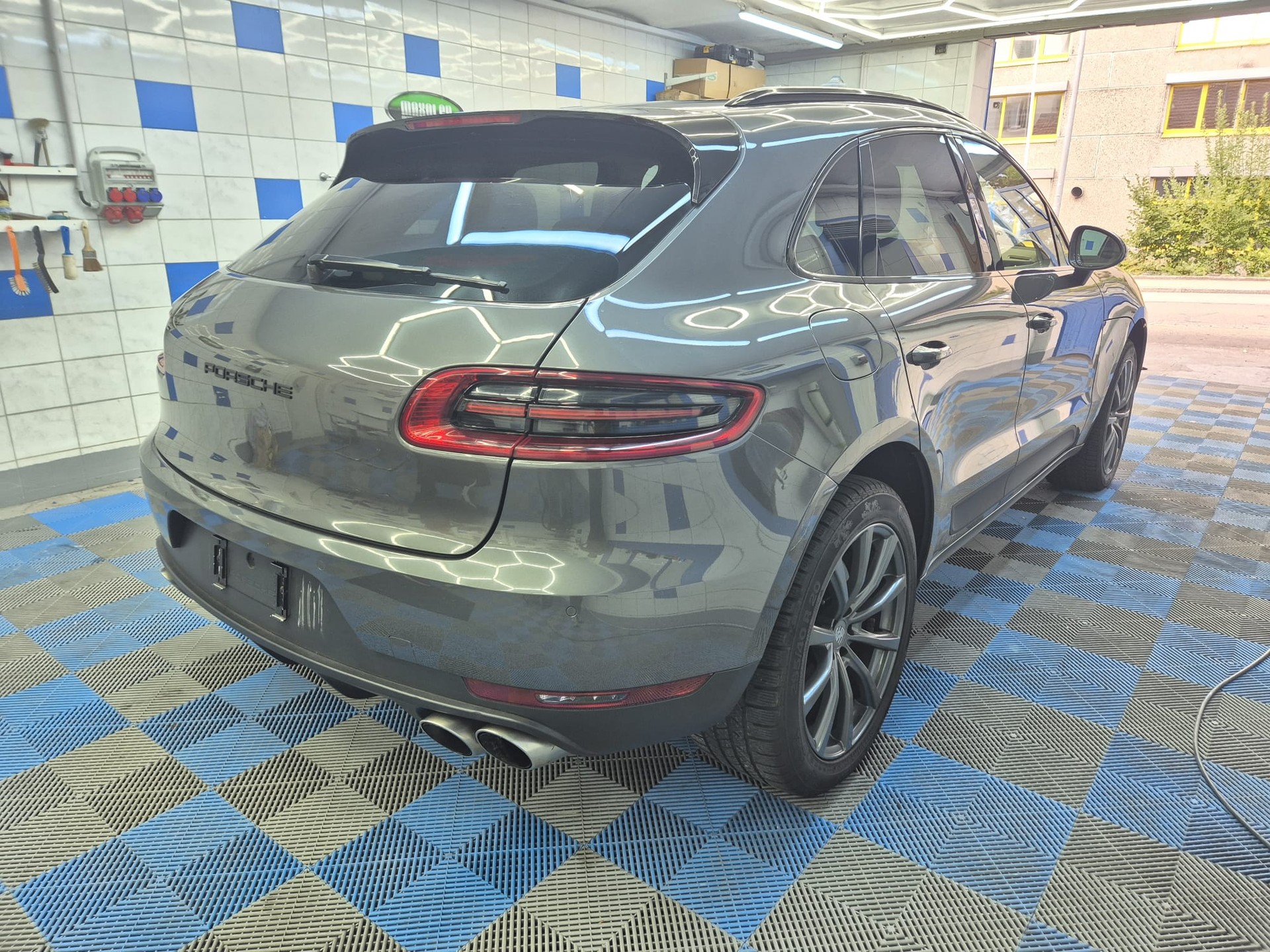 PORSCHE Macan S PDK-image-2