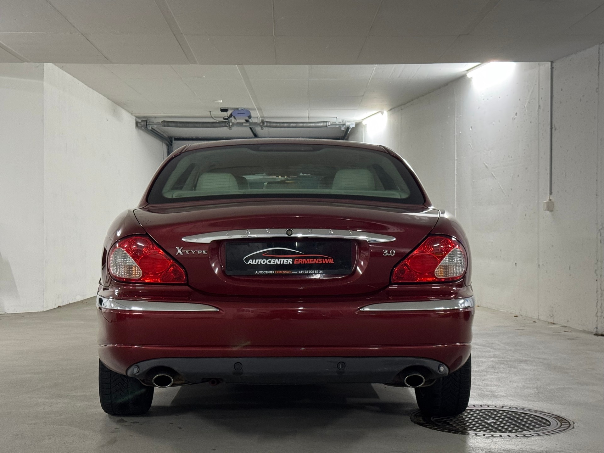 JAGUAR X-Type 3.0 V6 Traction4 Executive-image-5