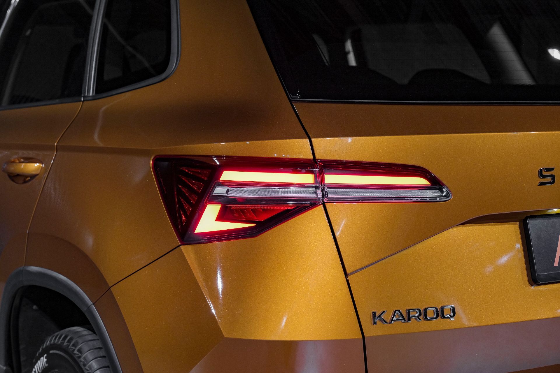 SKODA Karoq 1.5 TSI Fresh DSG-image-26