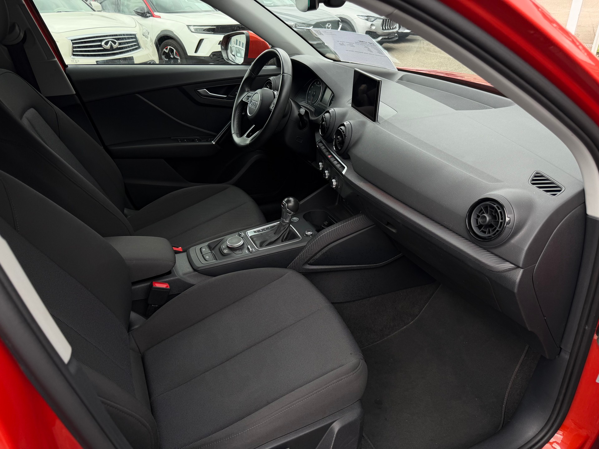 AUDI Q2 1.4 TFSI sport S-tronic-image-11