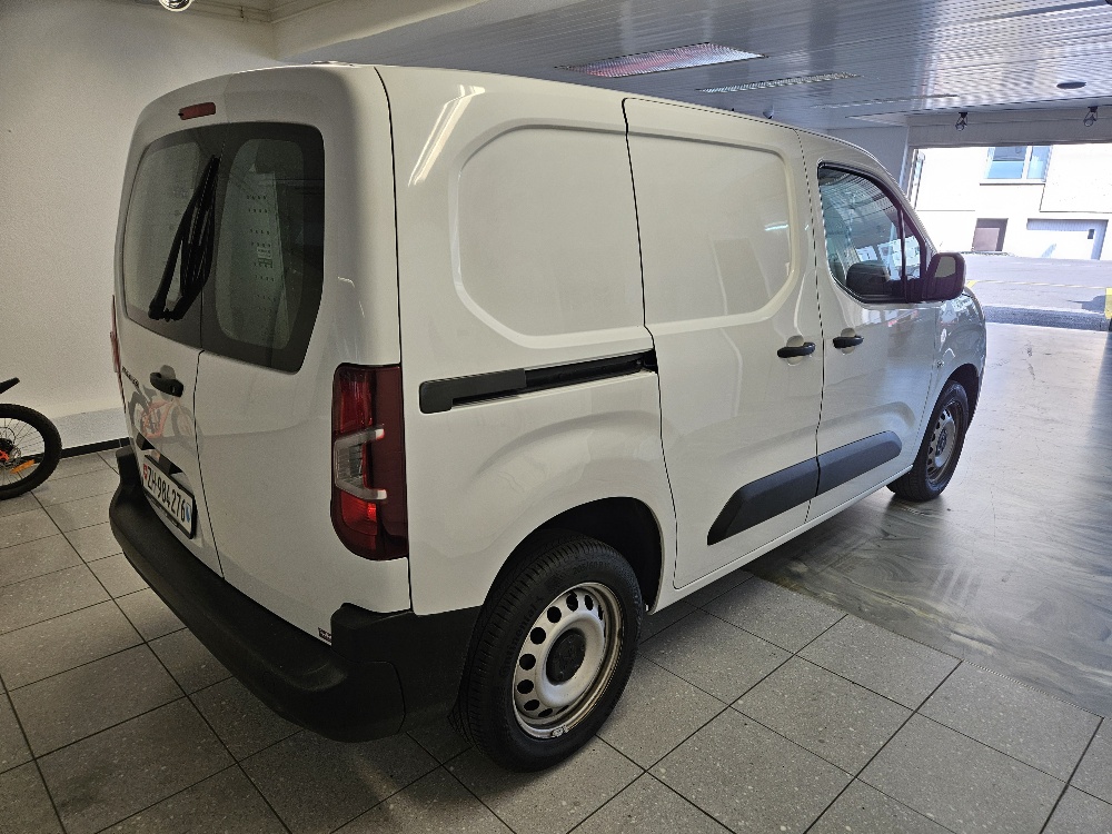 PEUGEOT Partner 1.2 Pure Tech s/s Premium EAT8 1000kg-image-4