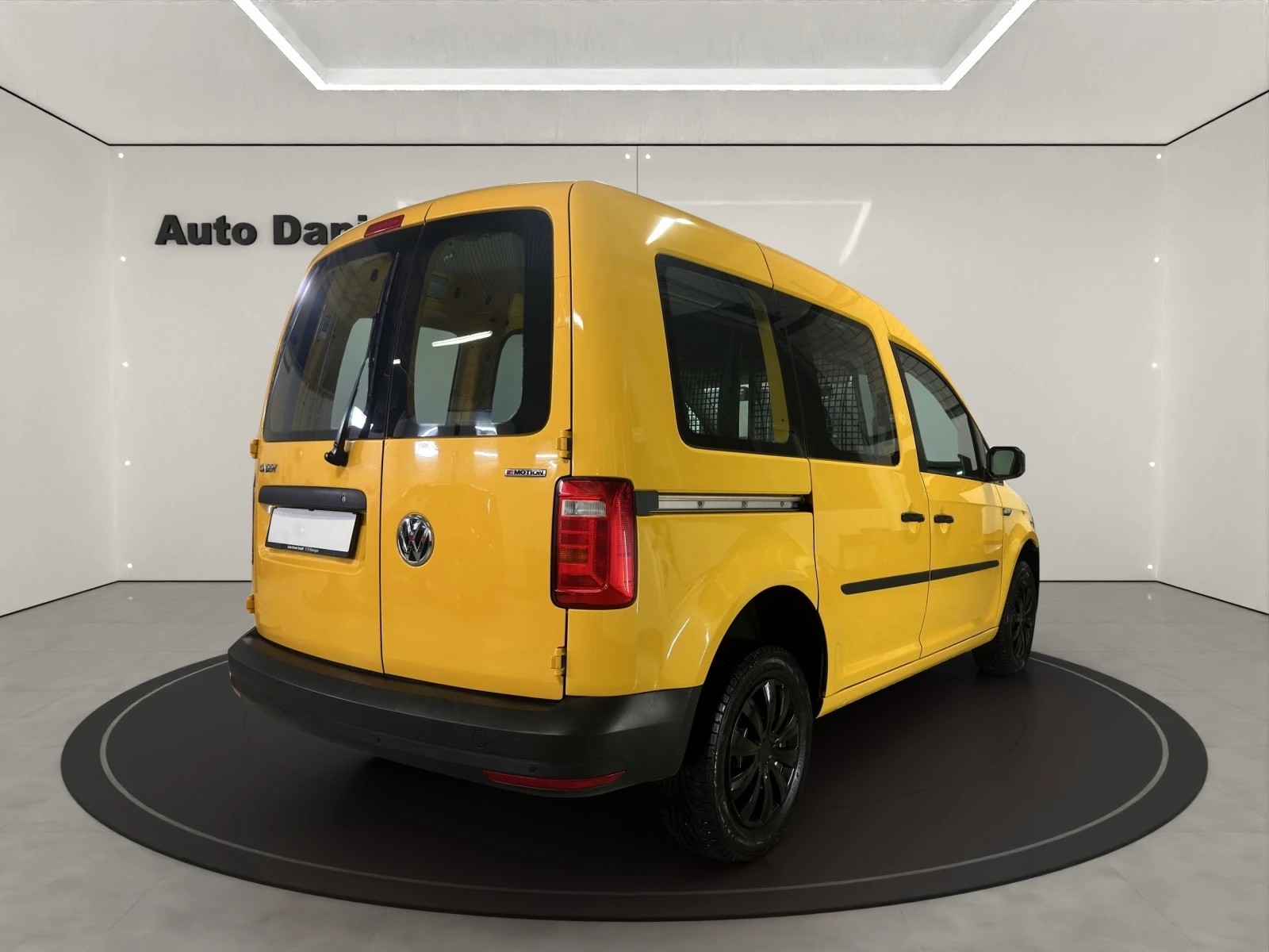 VW Caddy 2.0TDI 4Motion BMT ( 150PS ) DSG-image-4