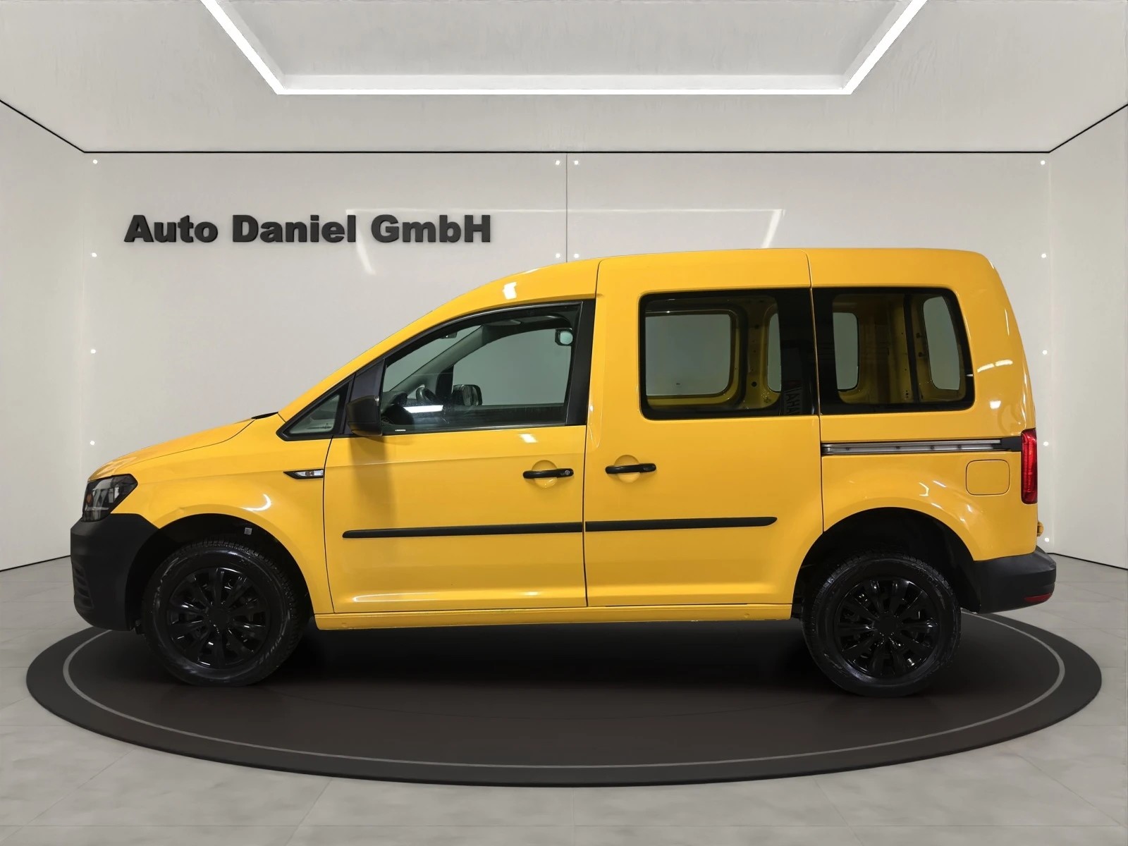 VW Caddy 2.0TDI 4Motion BMT ( 150PS ) DSG-image-7