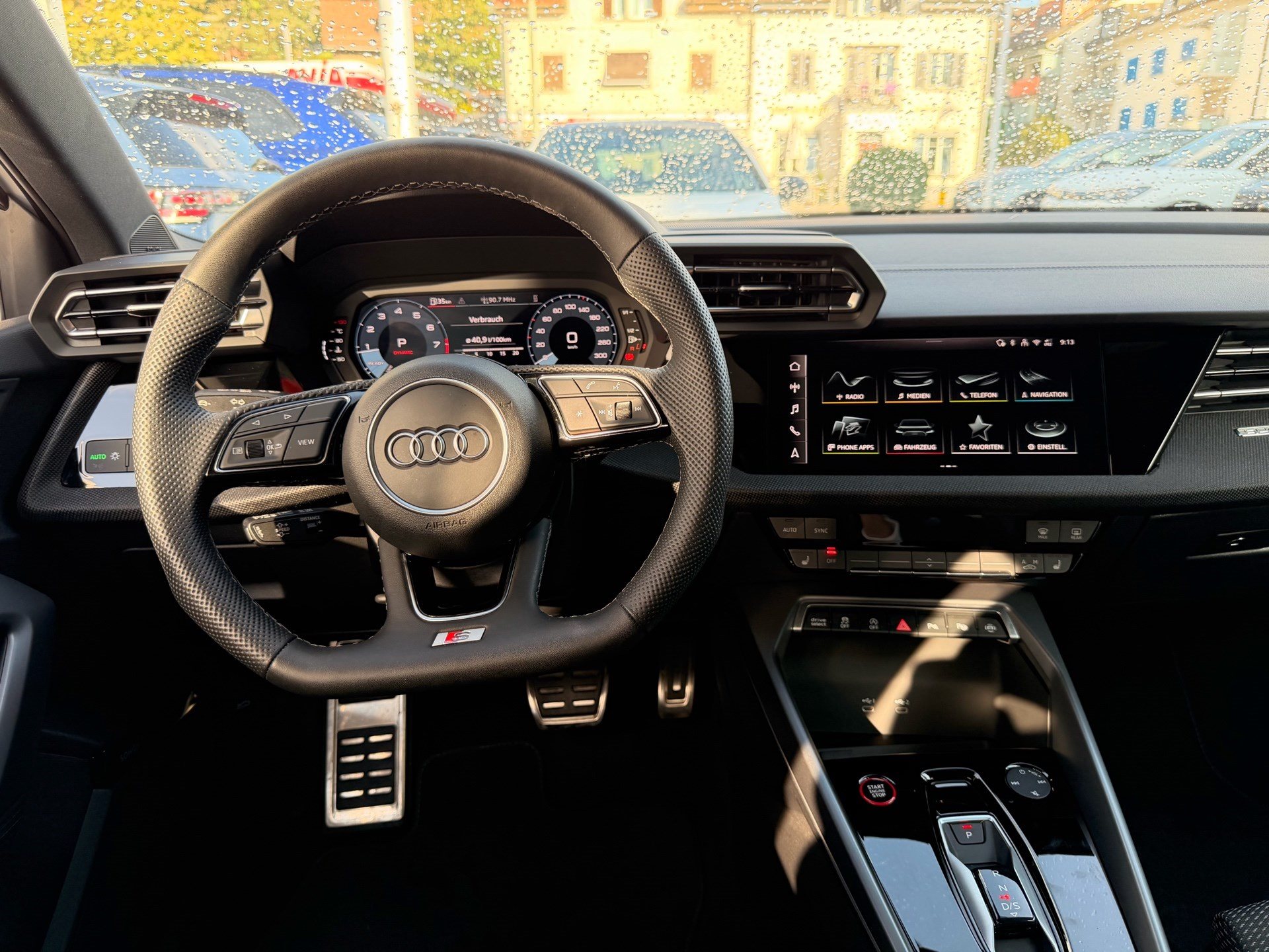 AUDI S3 SPORTBACK 2.0 TFSI QUATTRO *** FACELIFT & AKRAPOVIC ABGAS ***-image-8