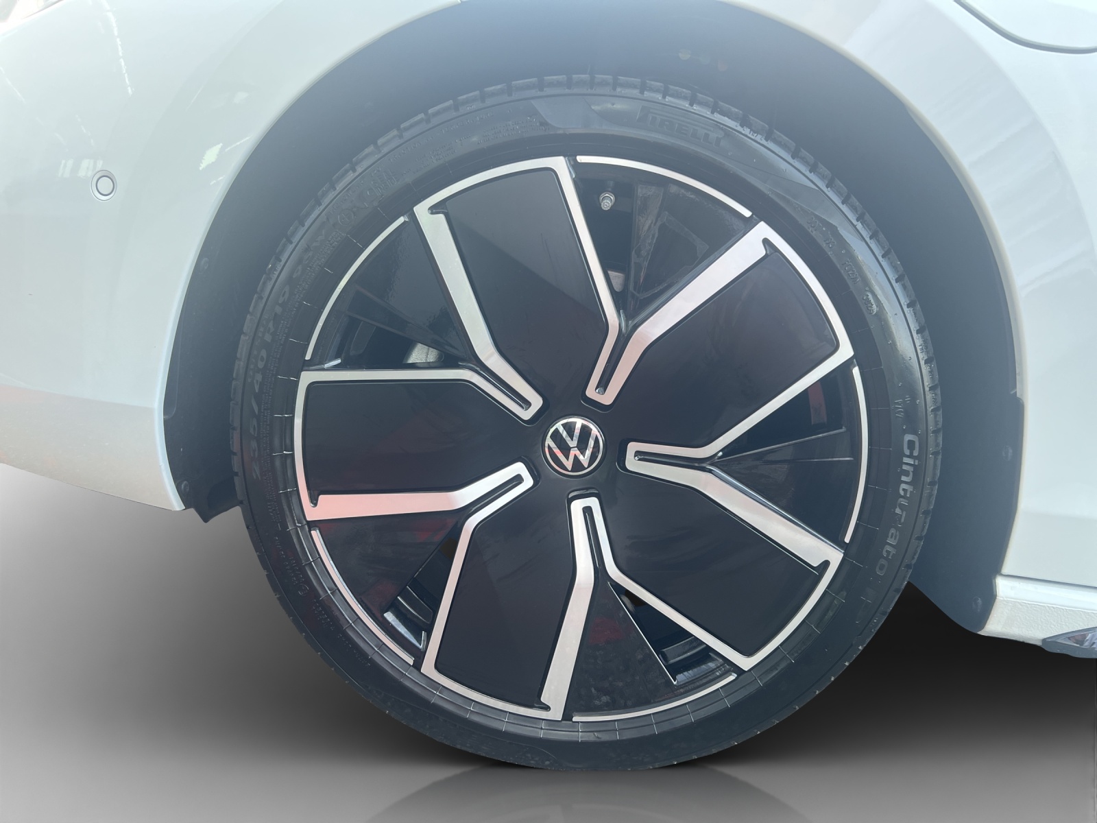 VW Passat Variant 1.5 TSI evo2 Plug-In- Hybrid R-Line DSG-image-13