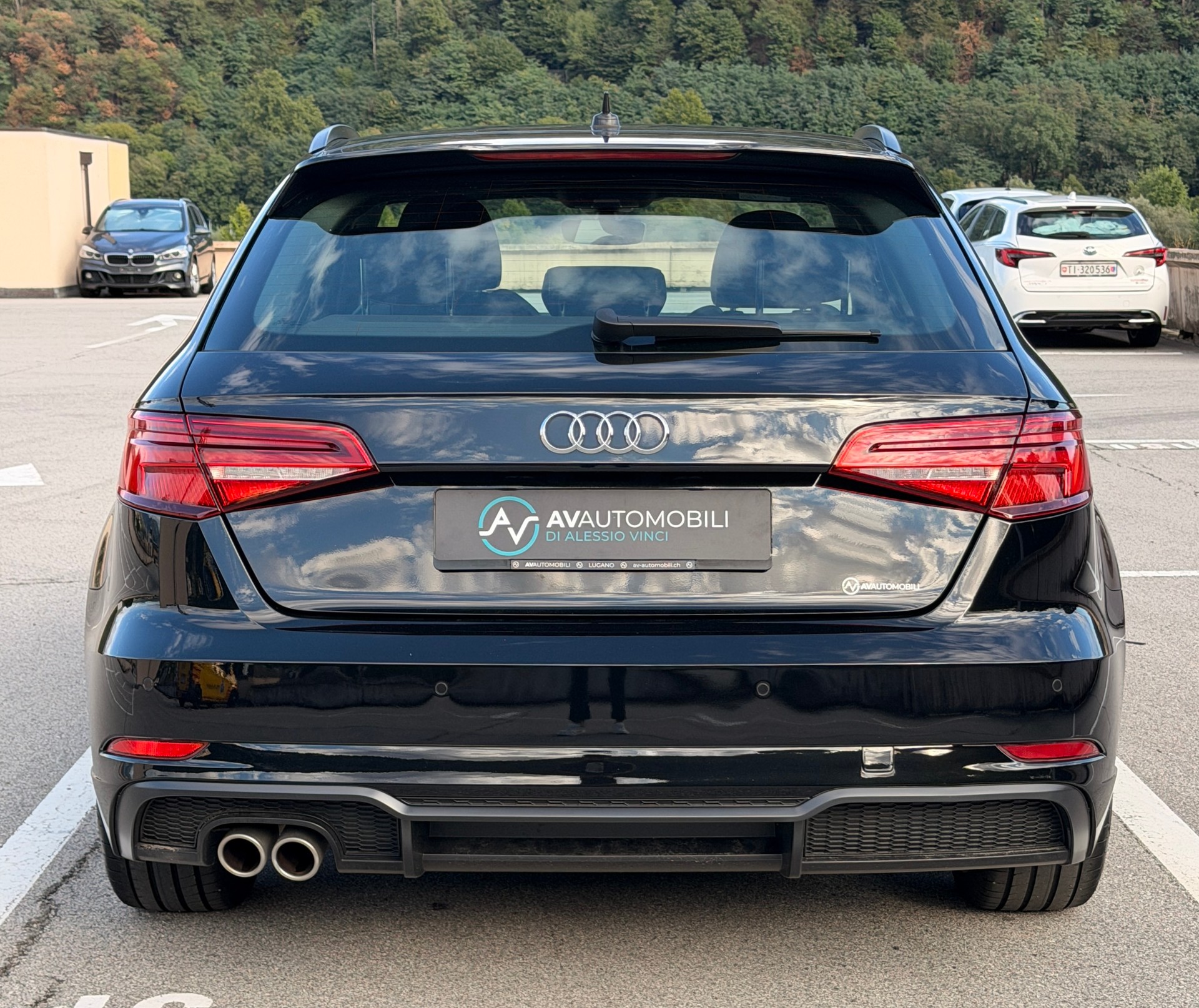 AUDI A3 Sportback 35 TFSI Sport S-tronic-image-3