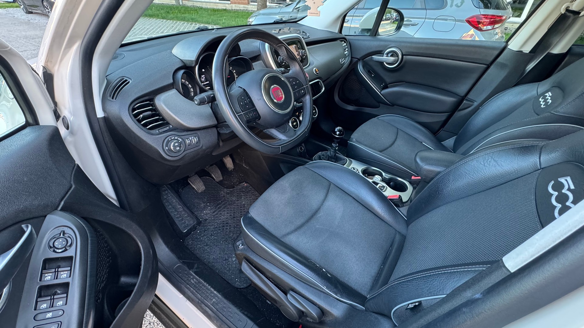 FIAT 500X 1.4T Lounge-image-5