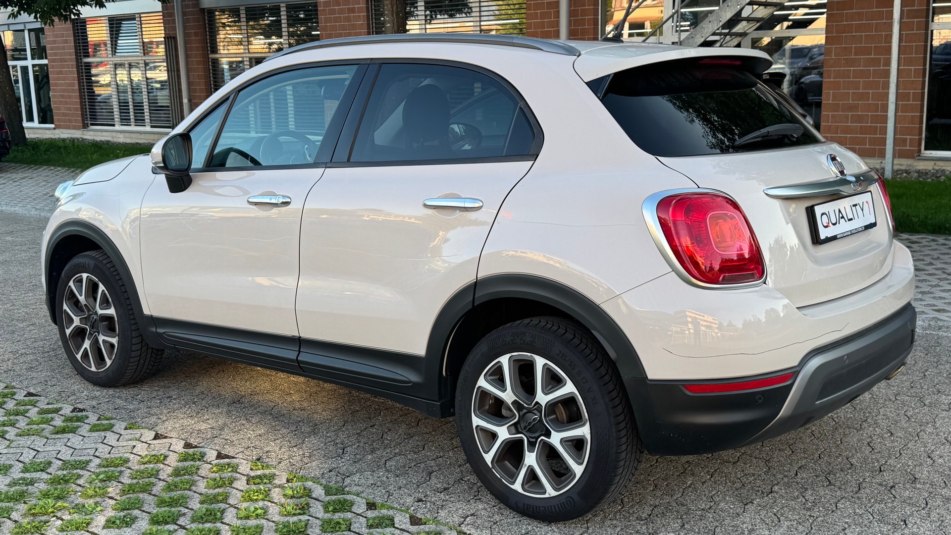 FIAT 500X 1.4T Lounge-image-4