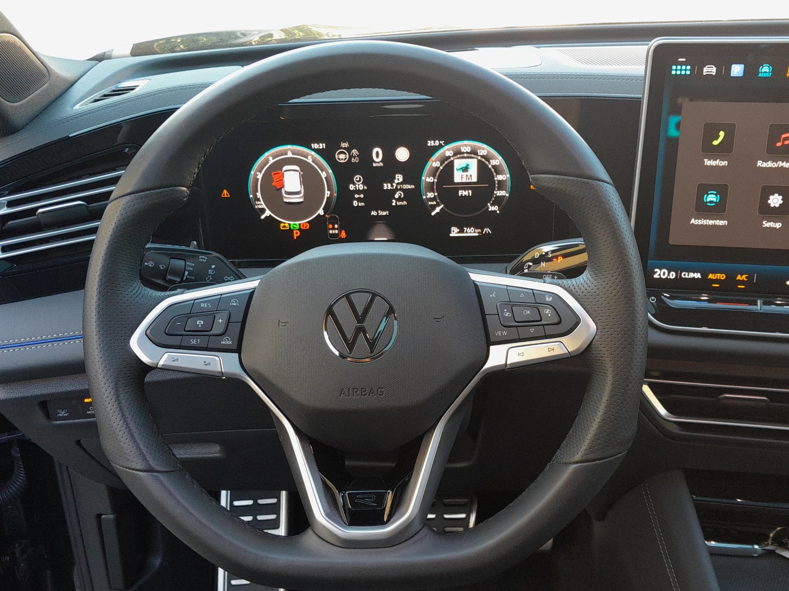 VW Tiguan 2.0 TSI DSG R-Line 4Motion-image-9