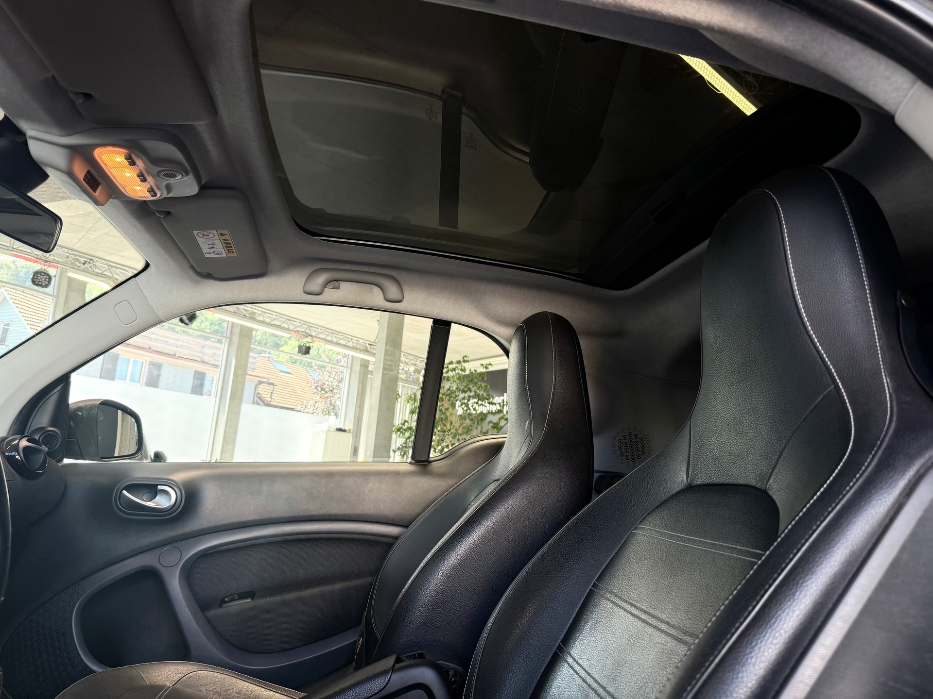 SMART fortwo Brabus Edition twinmatic-image-9
