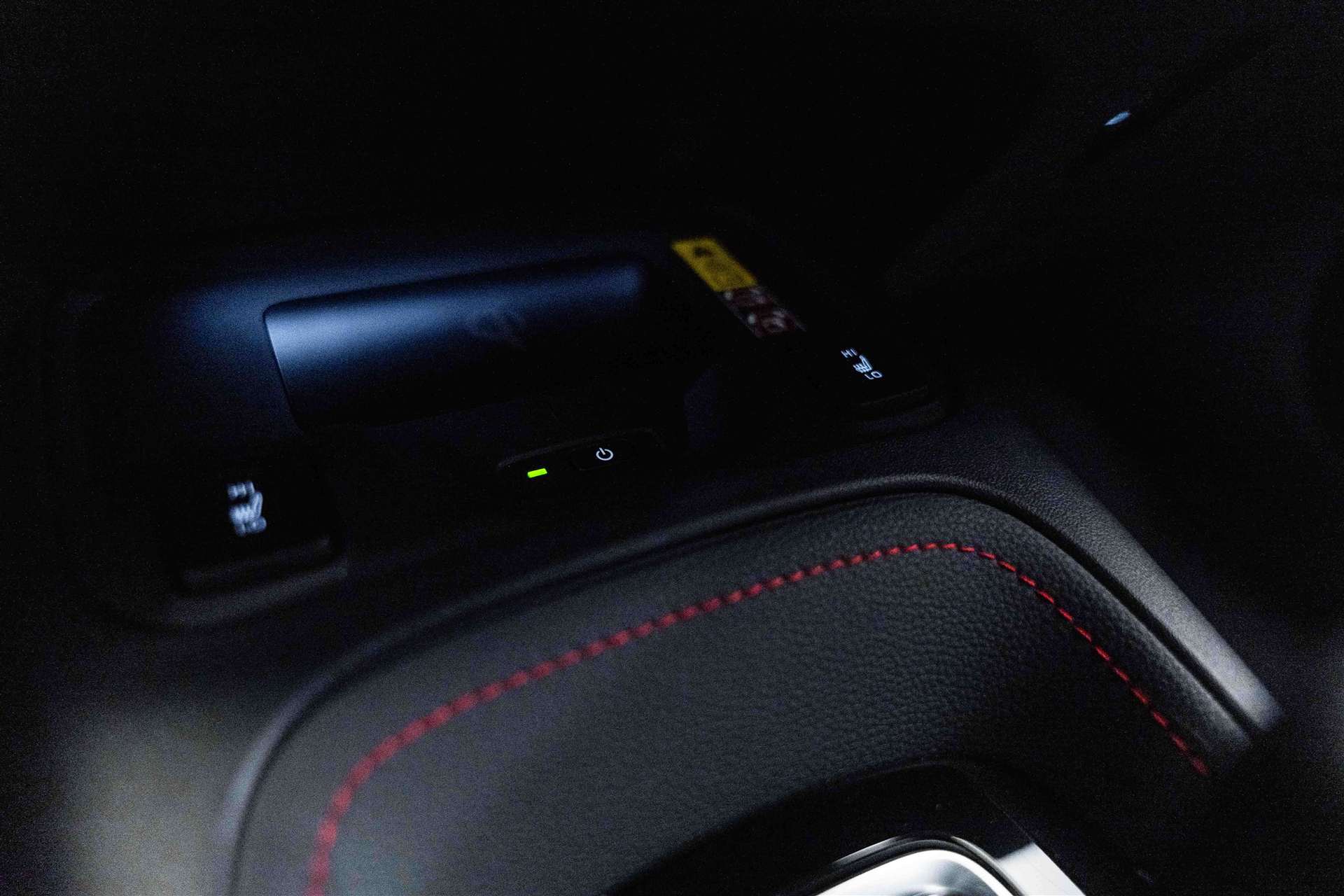 TOYOTA Corolla Touring Sports 2.0 HSD GR Sport e-CVT Automat-image-24