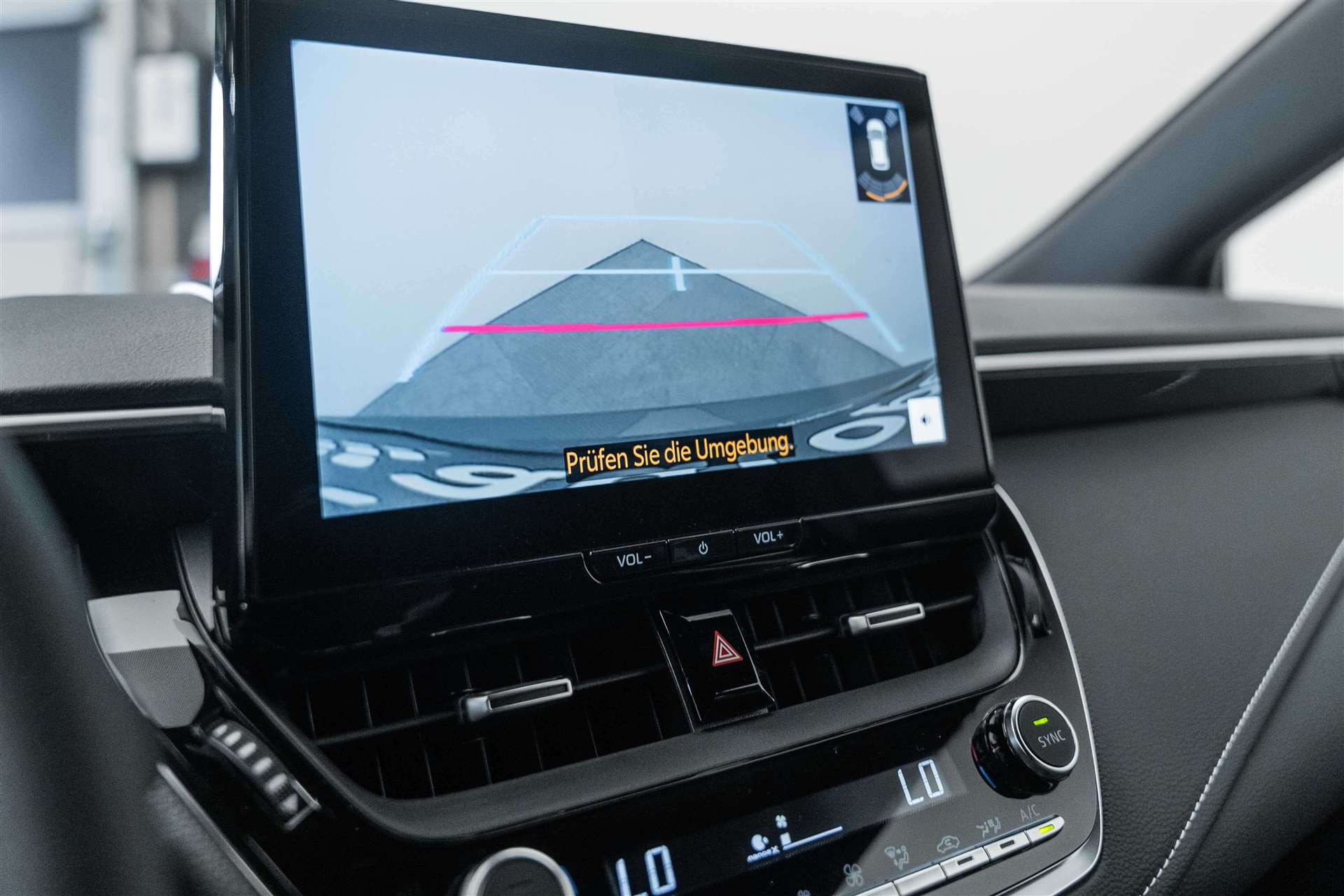 TOYOTA Corolla Touring Sports 2.0 HSD GR Sport e-CVT Automat-image-17