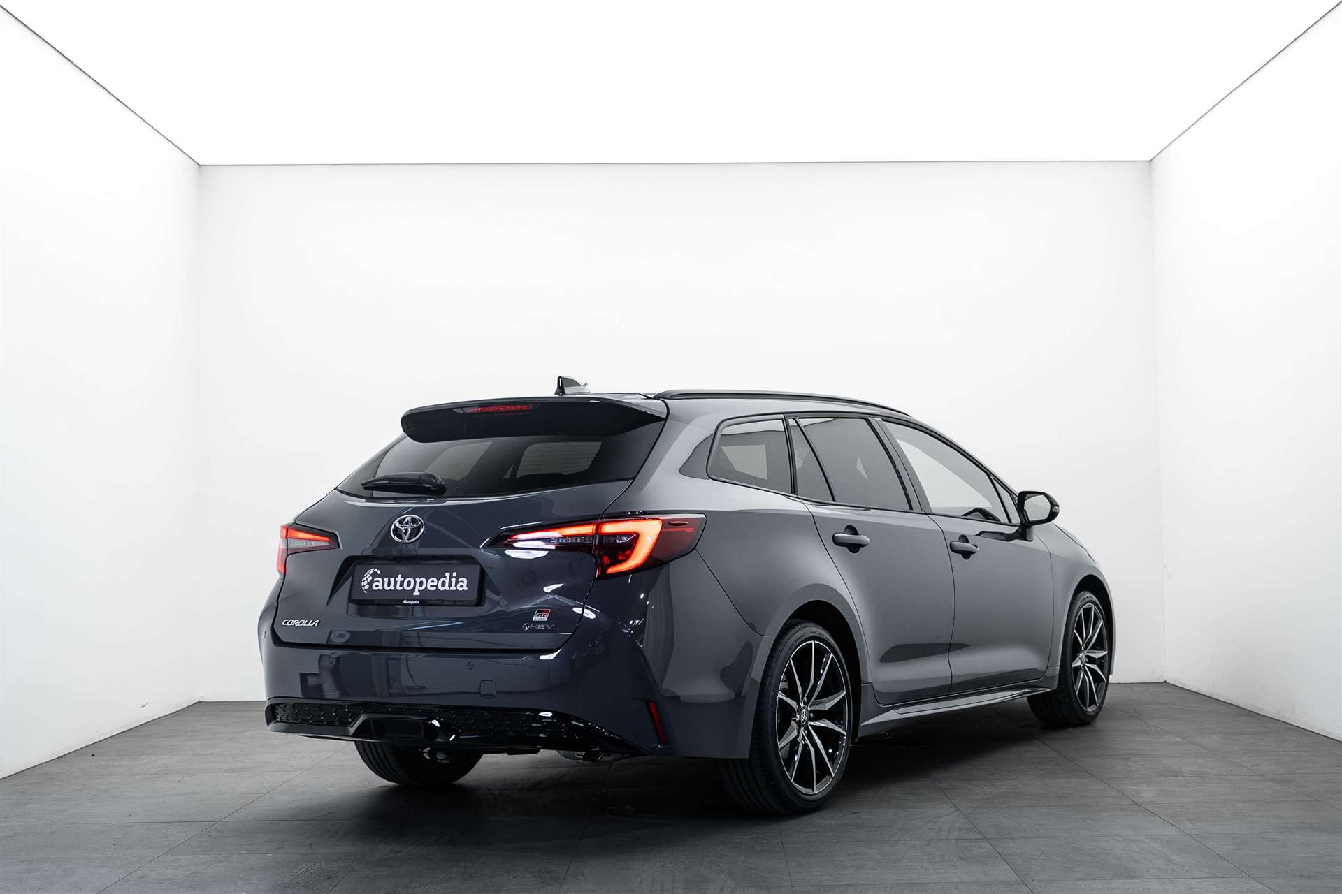 TOYOTA Corolla Touring Sports 2.0 HSD GR Sport e-CVT Automat-image-2