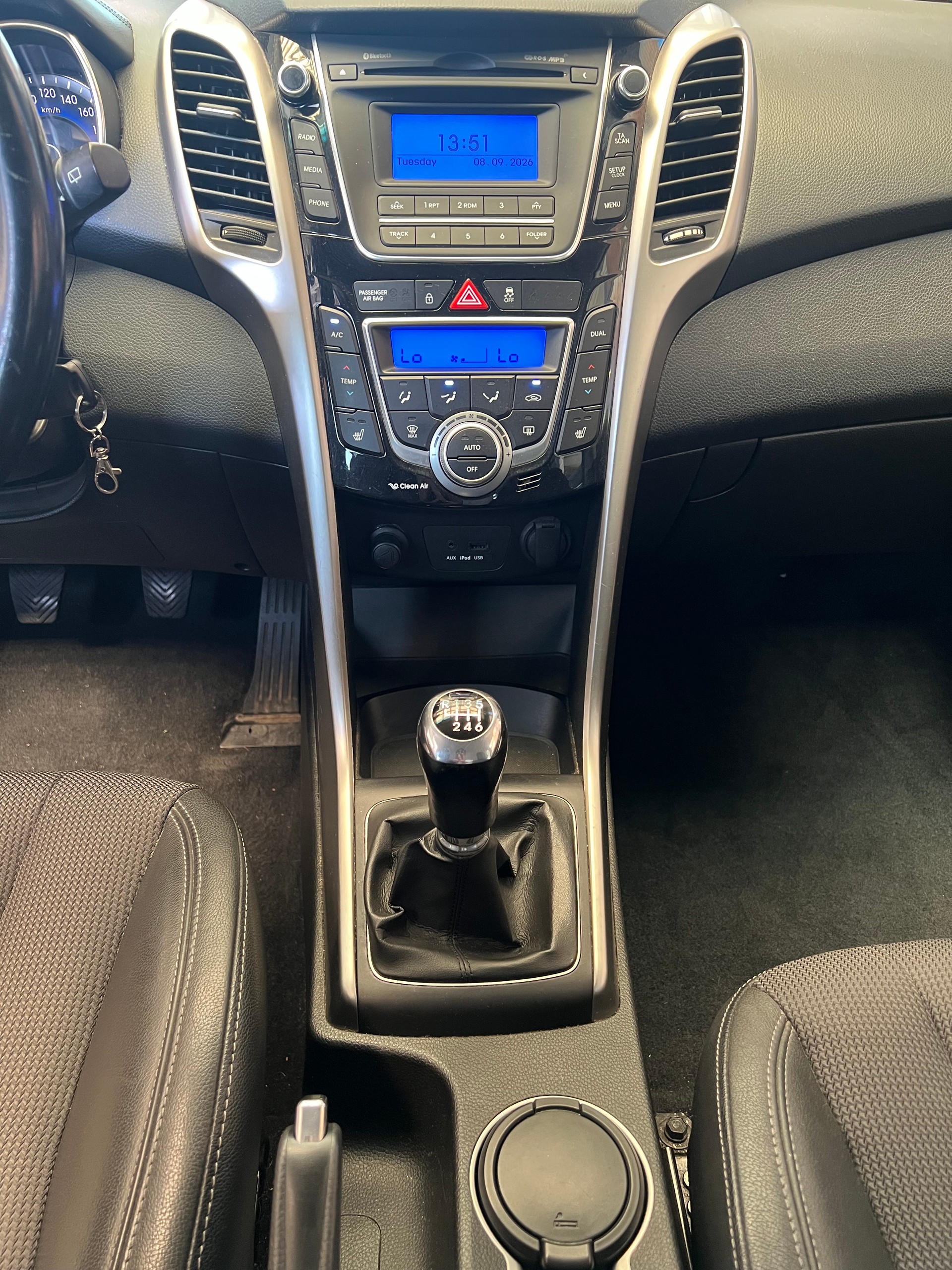 HYUNDAI i30 1.6 GDI Style-image-5