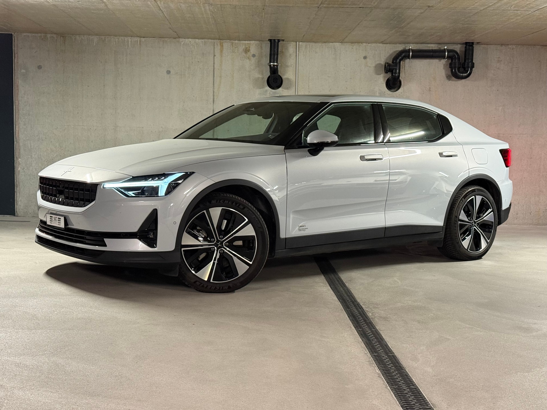 POLESTAR Polestar 2 Long Range Dual 78 kWh MY23-image-2