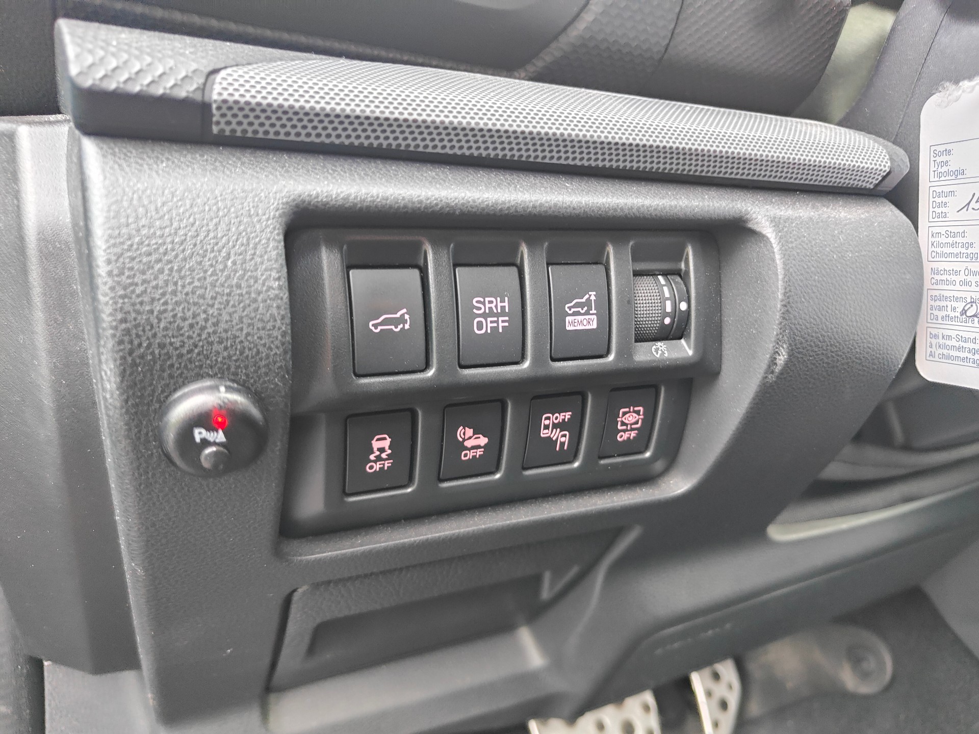 SUBARU Forester 2.0i e-Boxer Swiss Plus Lineartronic-image-10