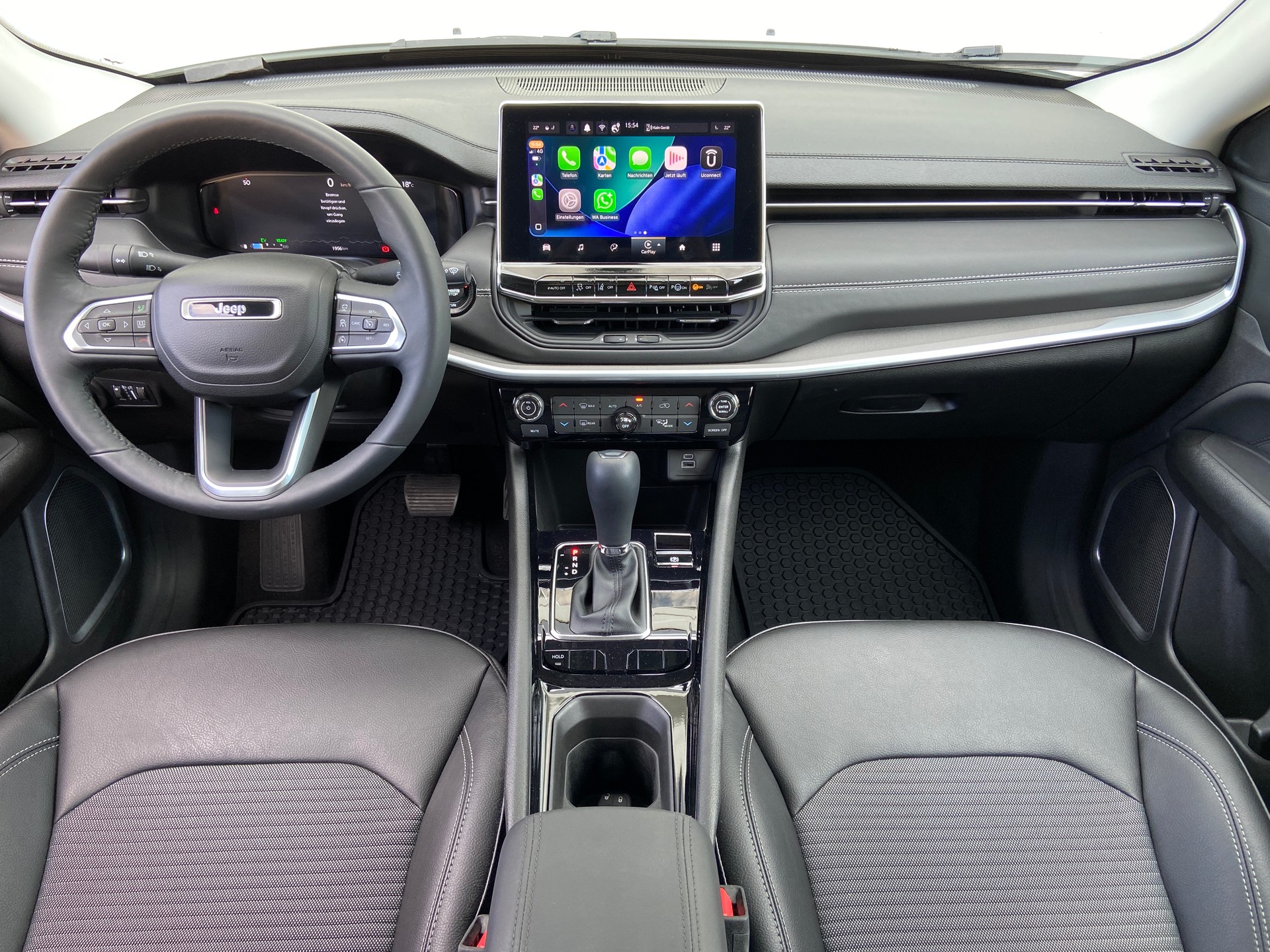 JEEP Compass 4x2 1.5 T MHEV Swiss Altitude-showroom-element-3