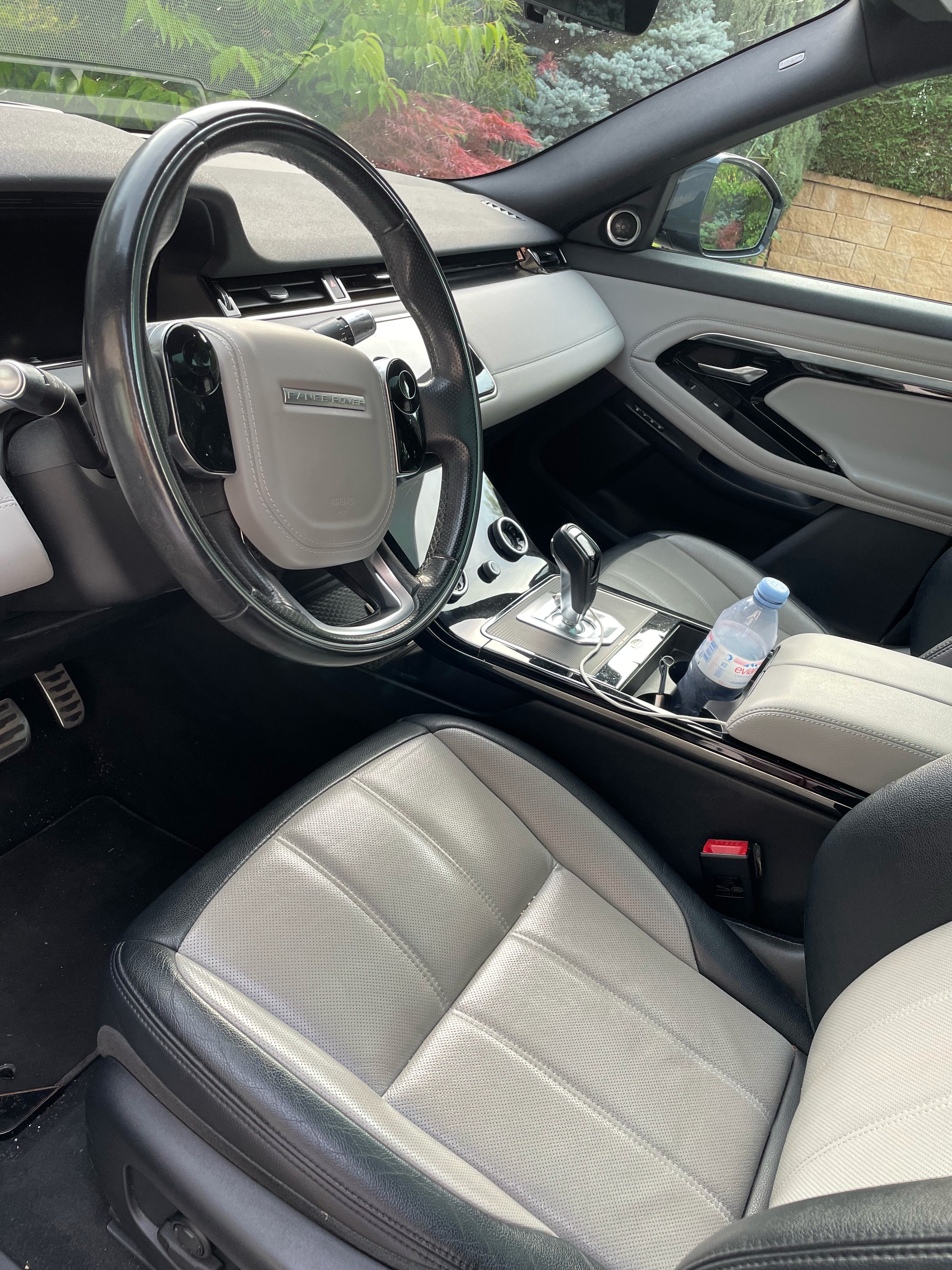 LAND ROVER 2.0 T 250 First Edition-image-1