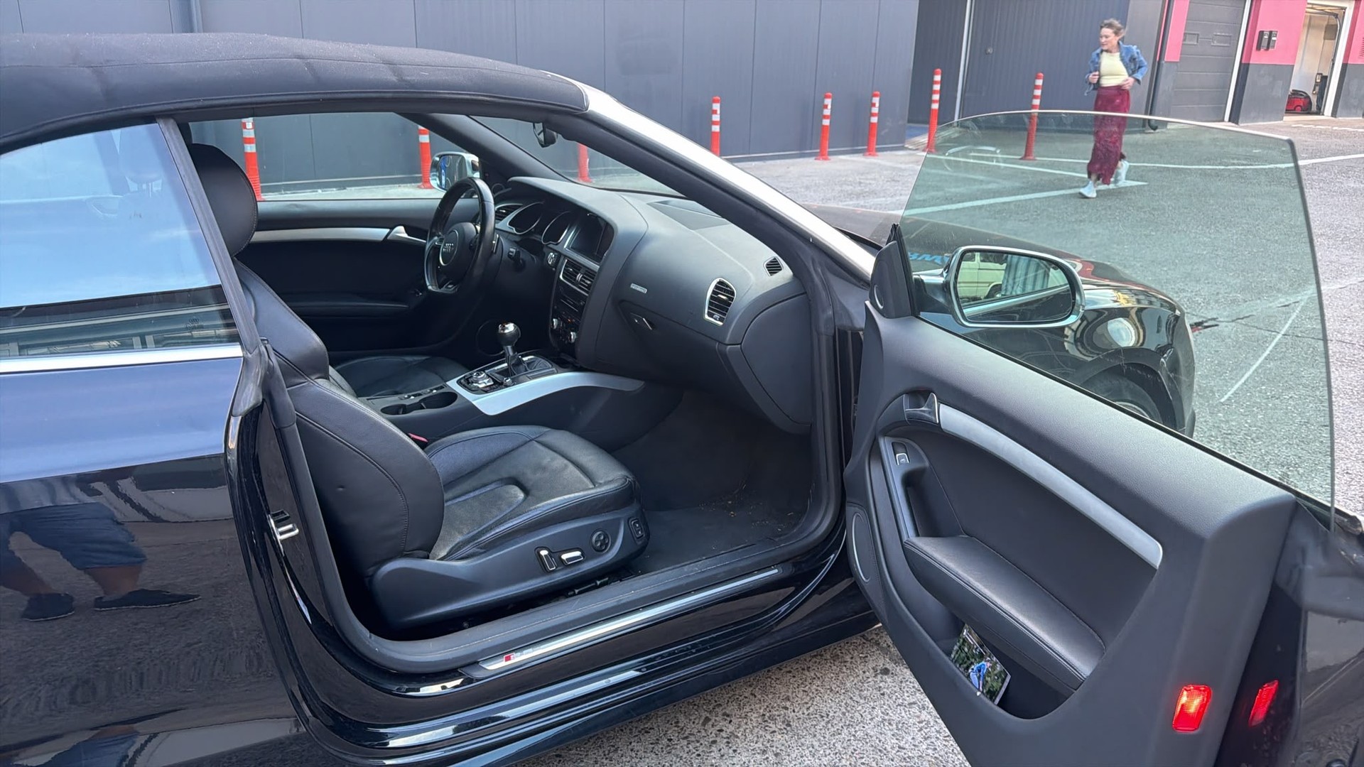 AUDI S5 Cabrio 3.0 TFSI quattro S-tronic-image-5
