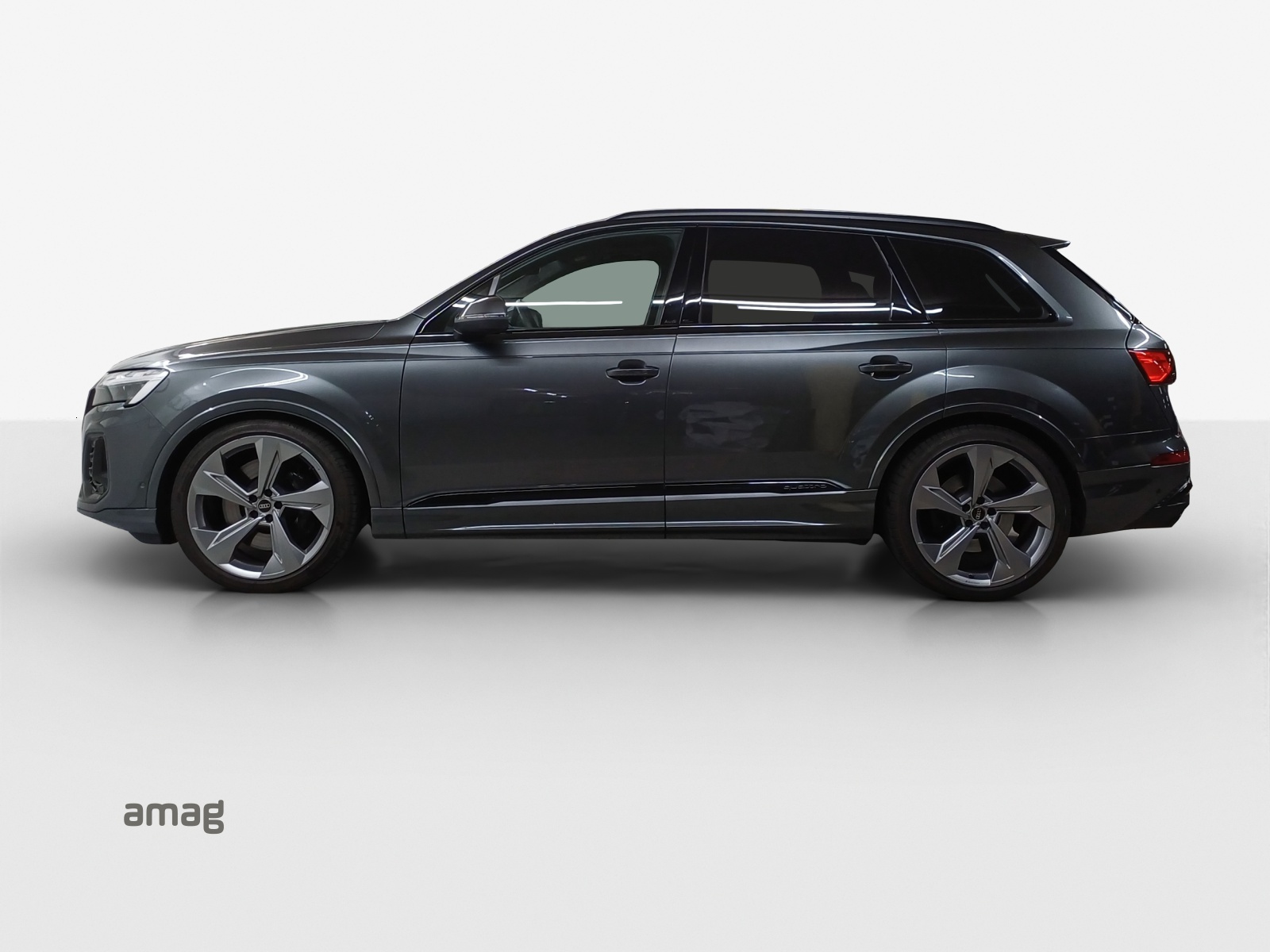 AUDI SQ7 TFSI quattro tiptronic-image-1