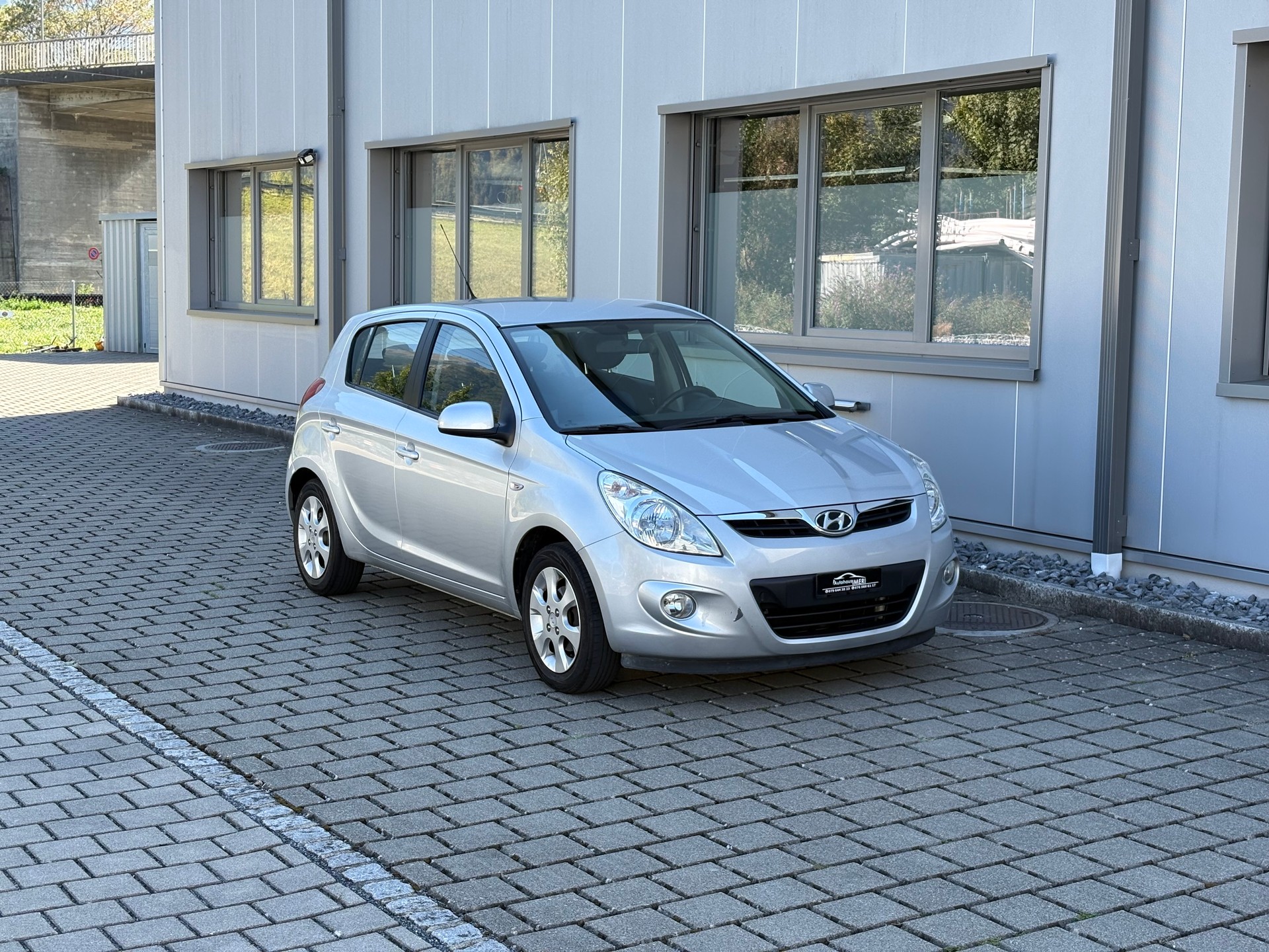 HYUNDAI i20 1.4 Swiss Plus Edition Automatic MFK 09.01.2026-image-3