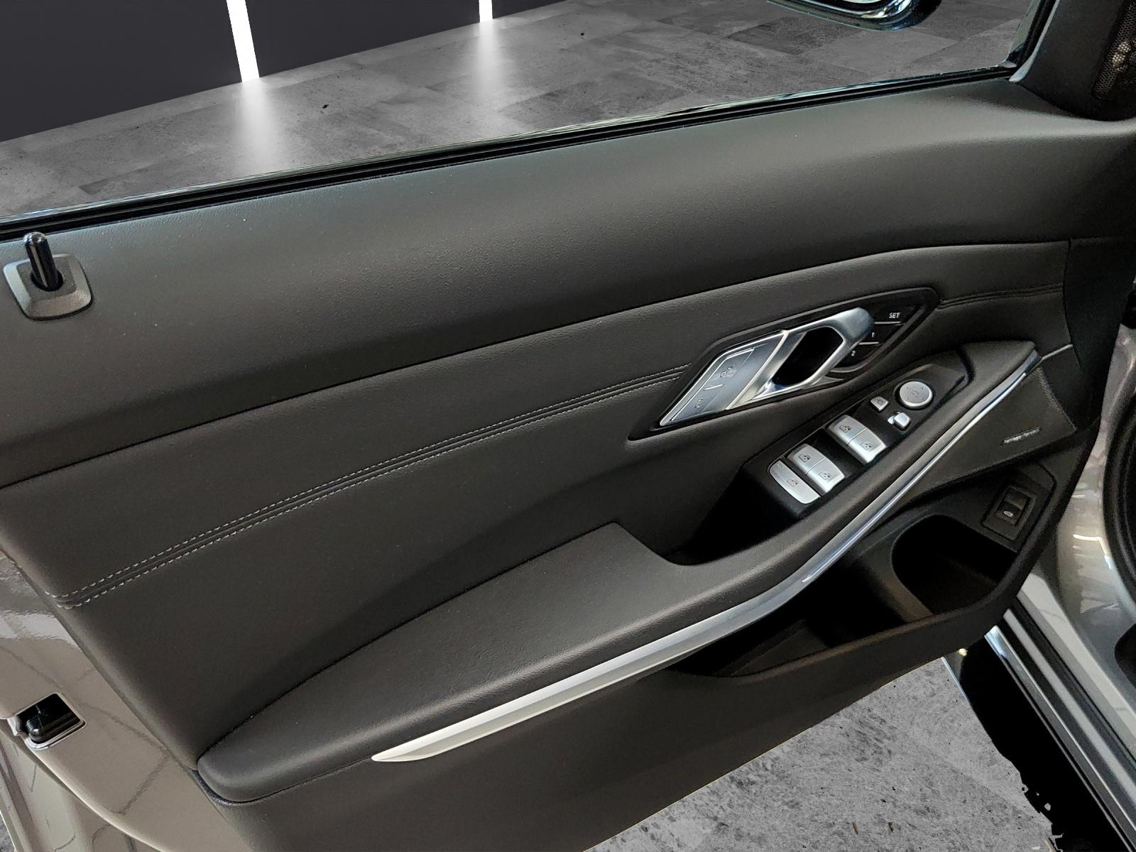 BMW 3er Reihe G80 M3 Competition xDrive-image-14