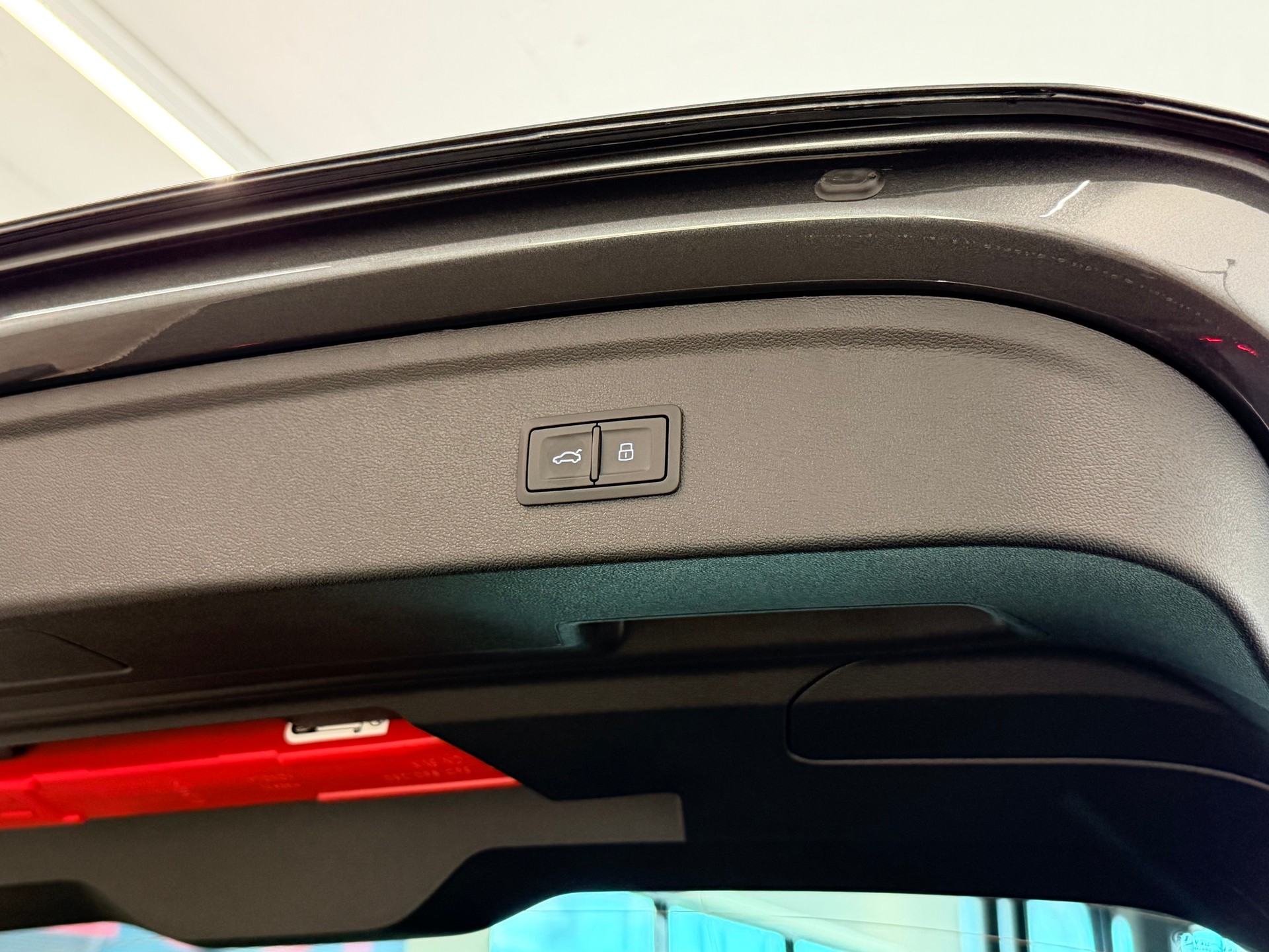 AUDI RS3 Sportback 2.5 TSI quattro S-tronic-image-10