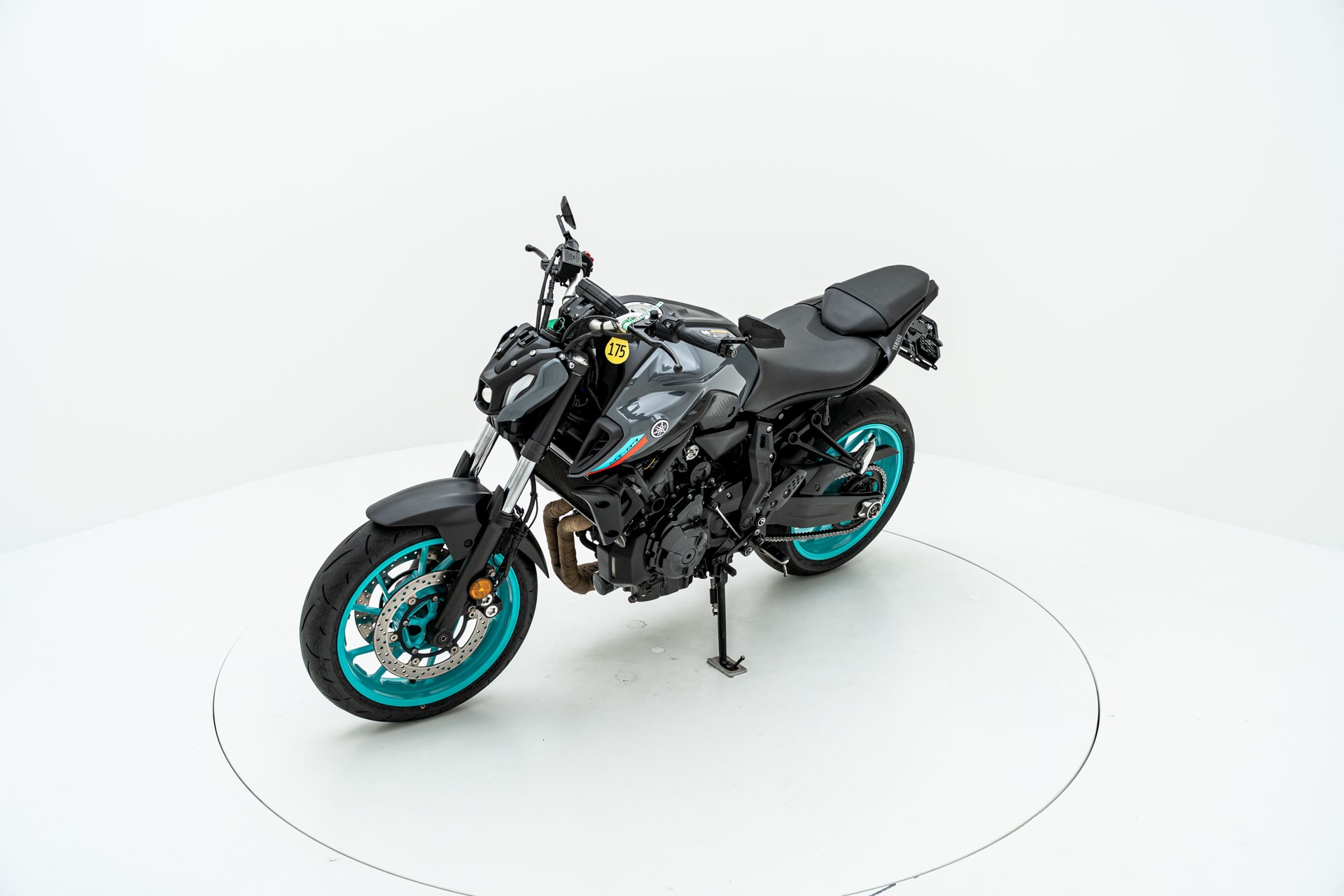YAMAHA MT-07 (35KW)-showroom-element-2