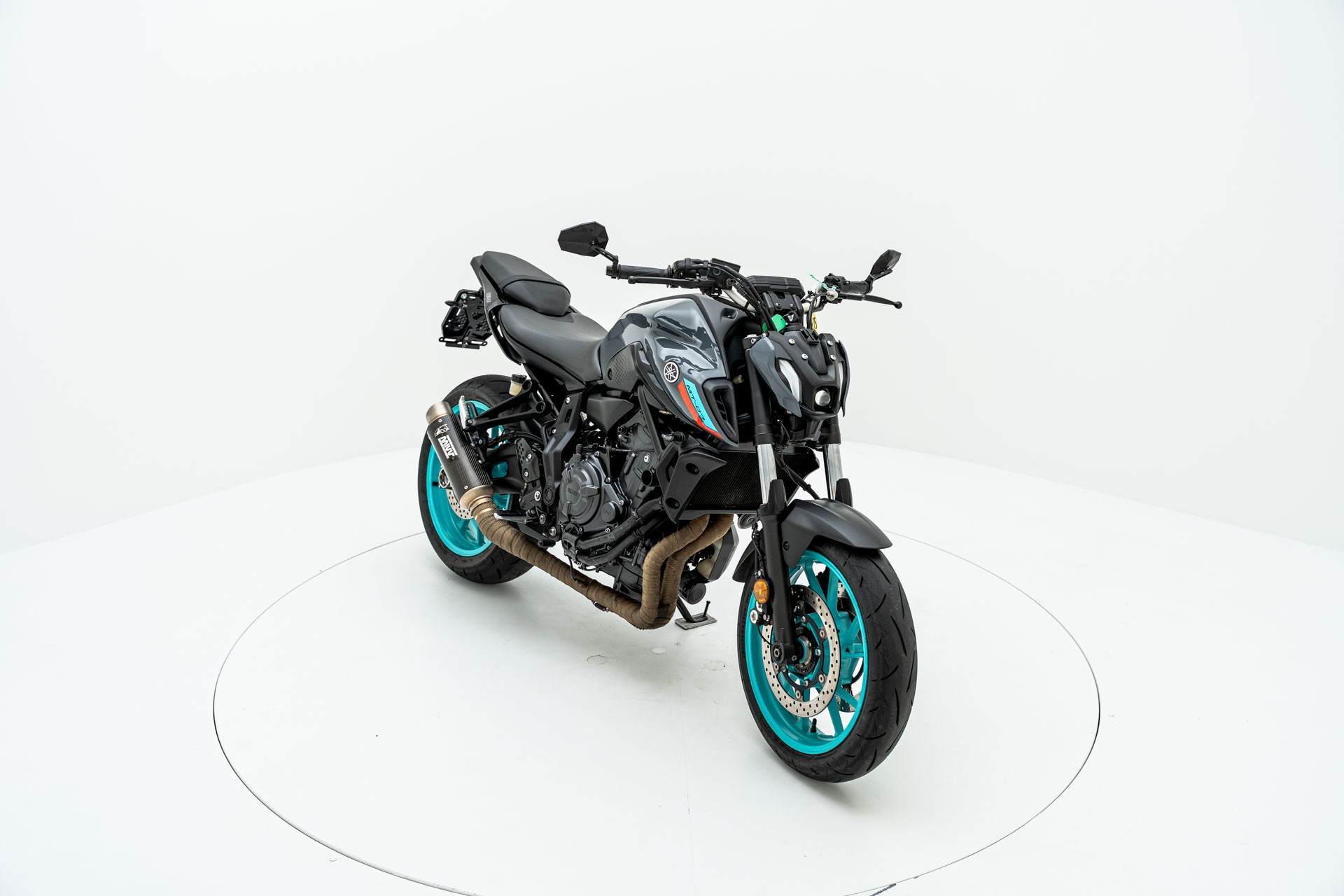 YAMAHA MT-07 (35KW)-showroom-element-1