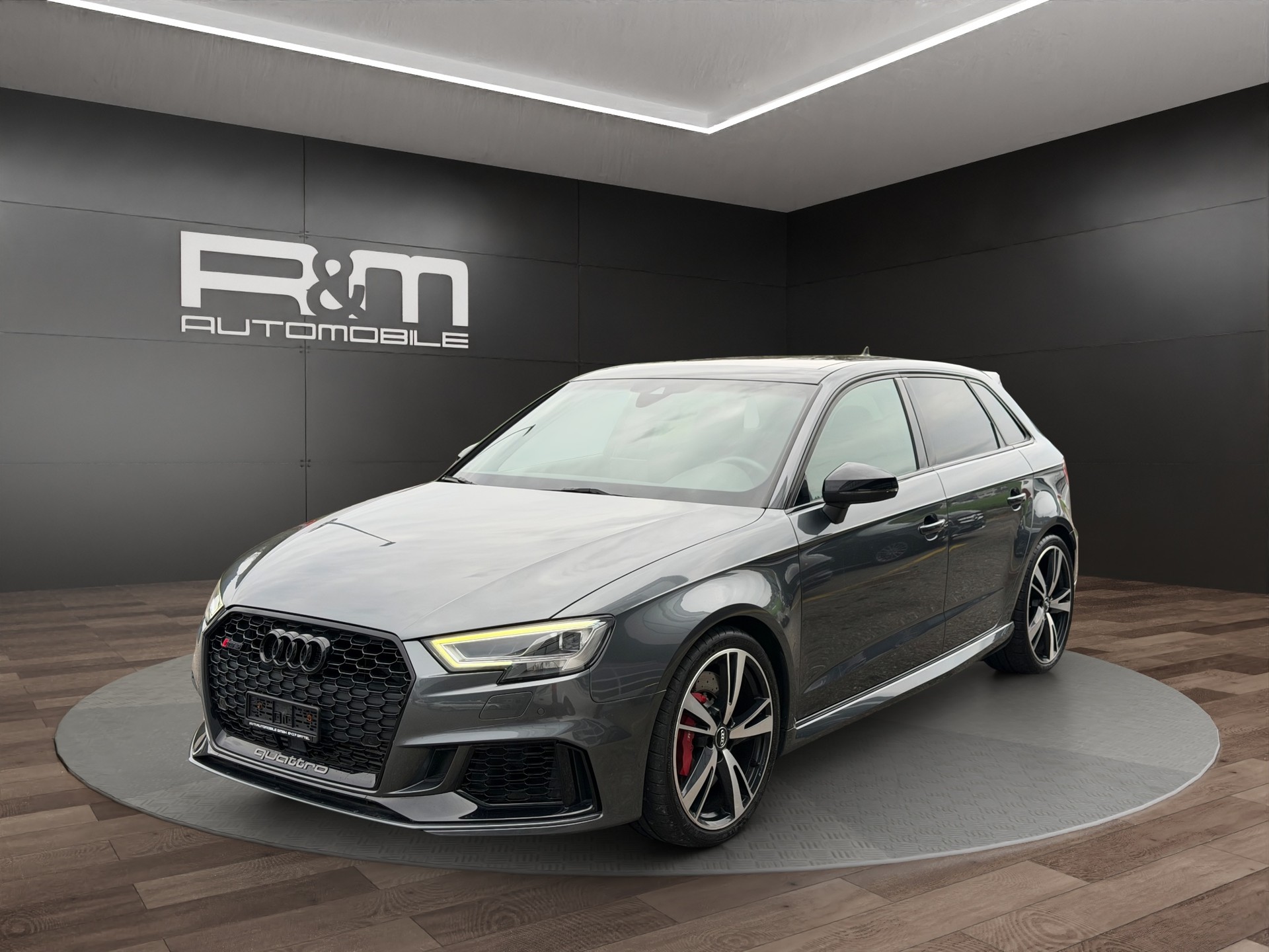 AUDI RS3 Sportback 2.5 TSI quattro S-tronic-image-7