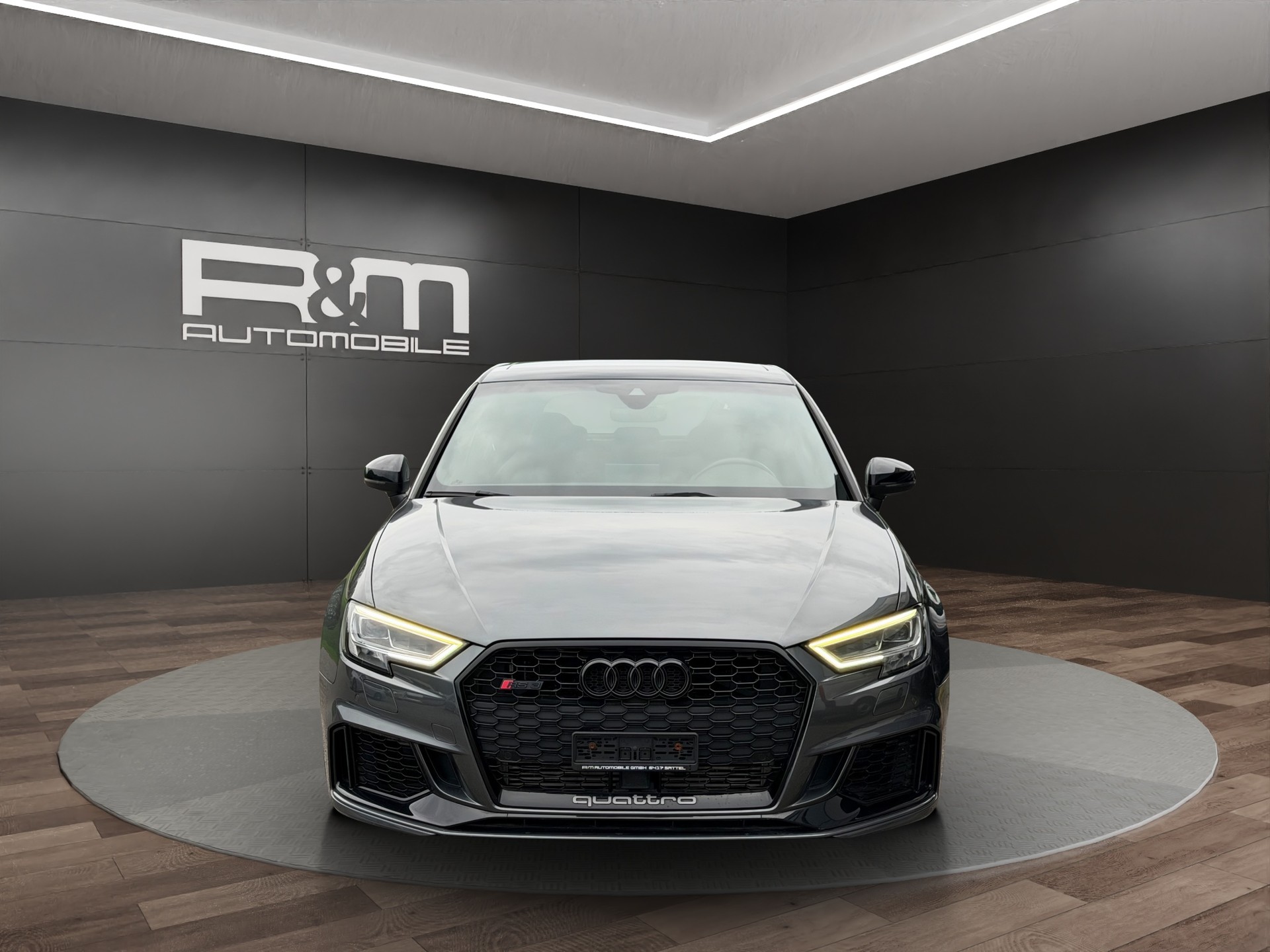 AUDI RS3 Sportback 2.5 TSI quattro S-tronic-image-1