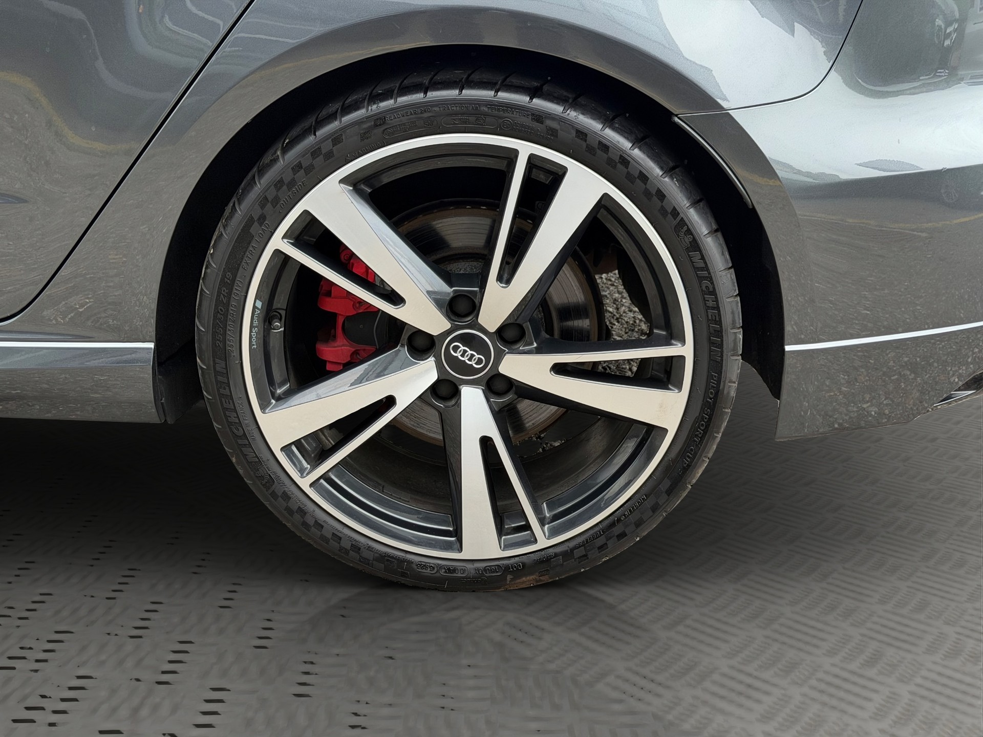 AUDI RS3 Sportback 2.5 TSI quattro S-tronic-image-28