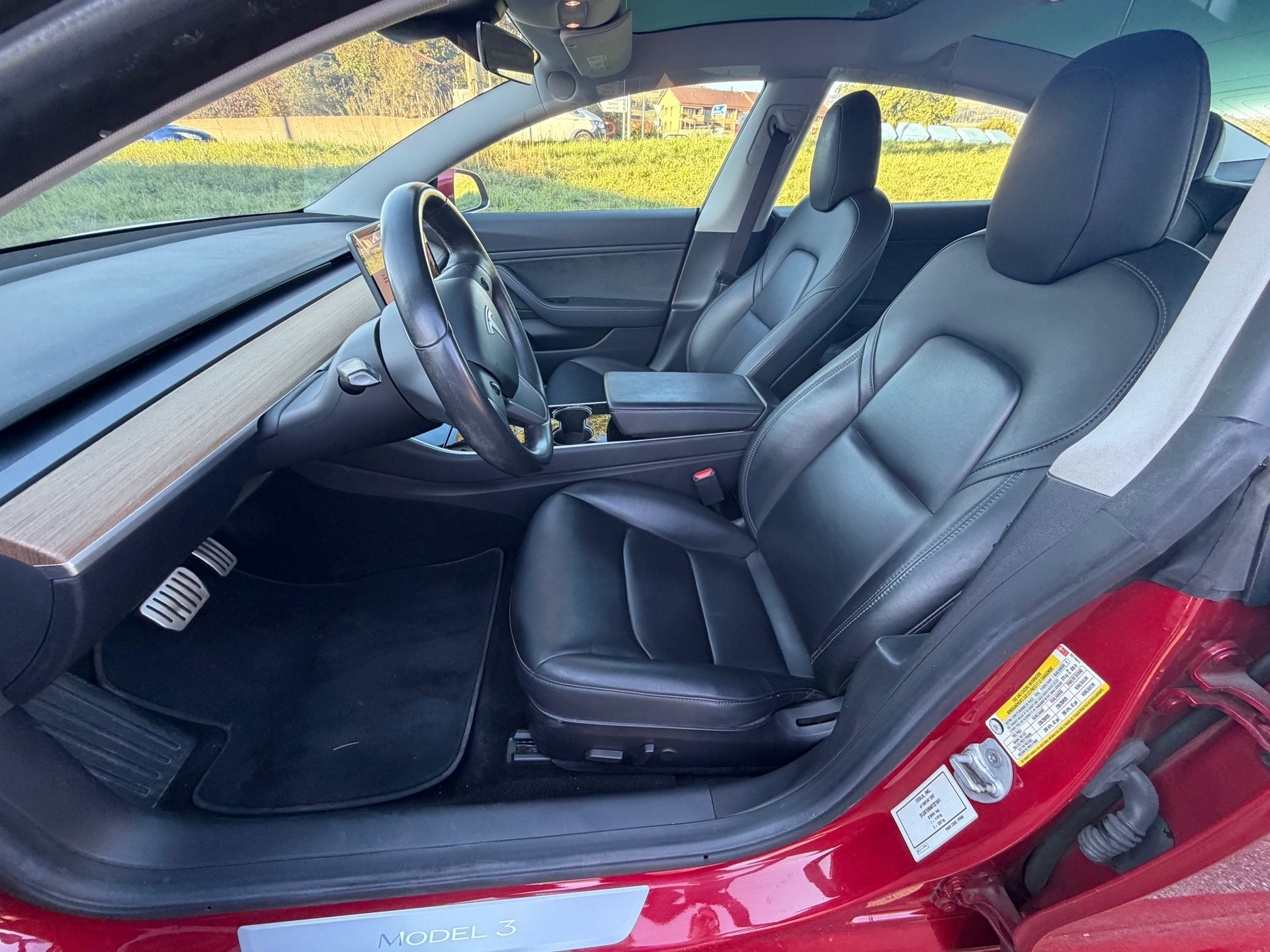 TESLA Performance Dual Motor AWD-image-4
