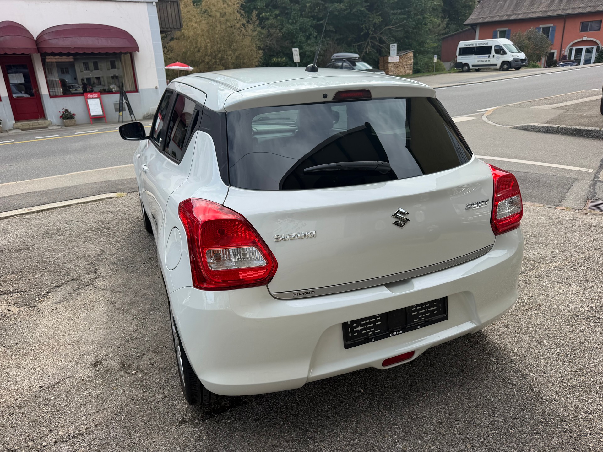 SUZUKI Swift 1.0 12V Tradizio-image-3