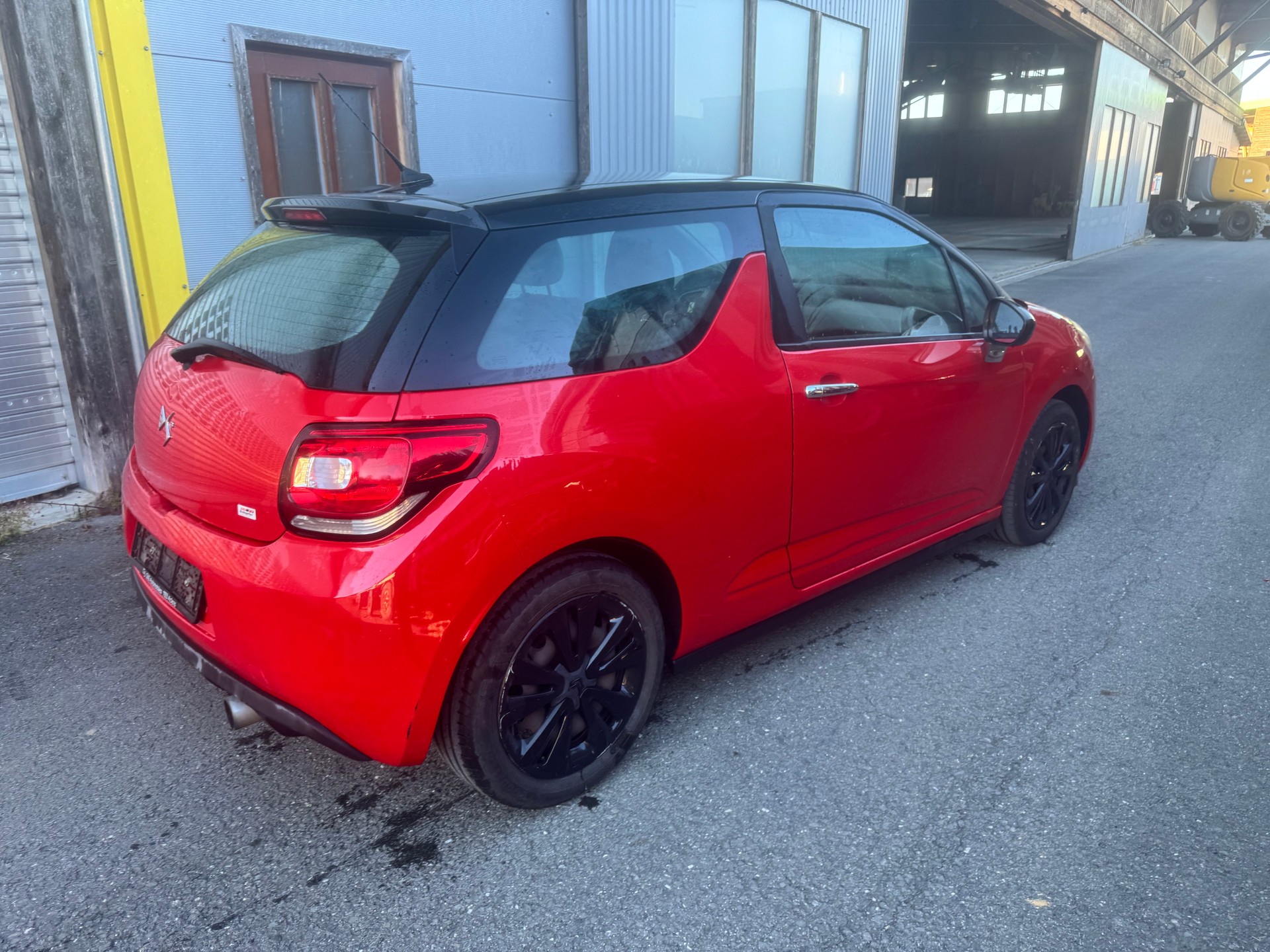 DS AUTOMOBILES DS3 1.4 VTi Chic-image-5
