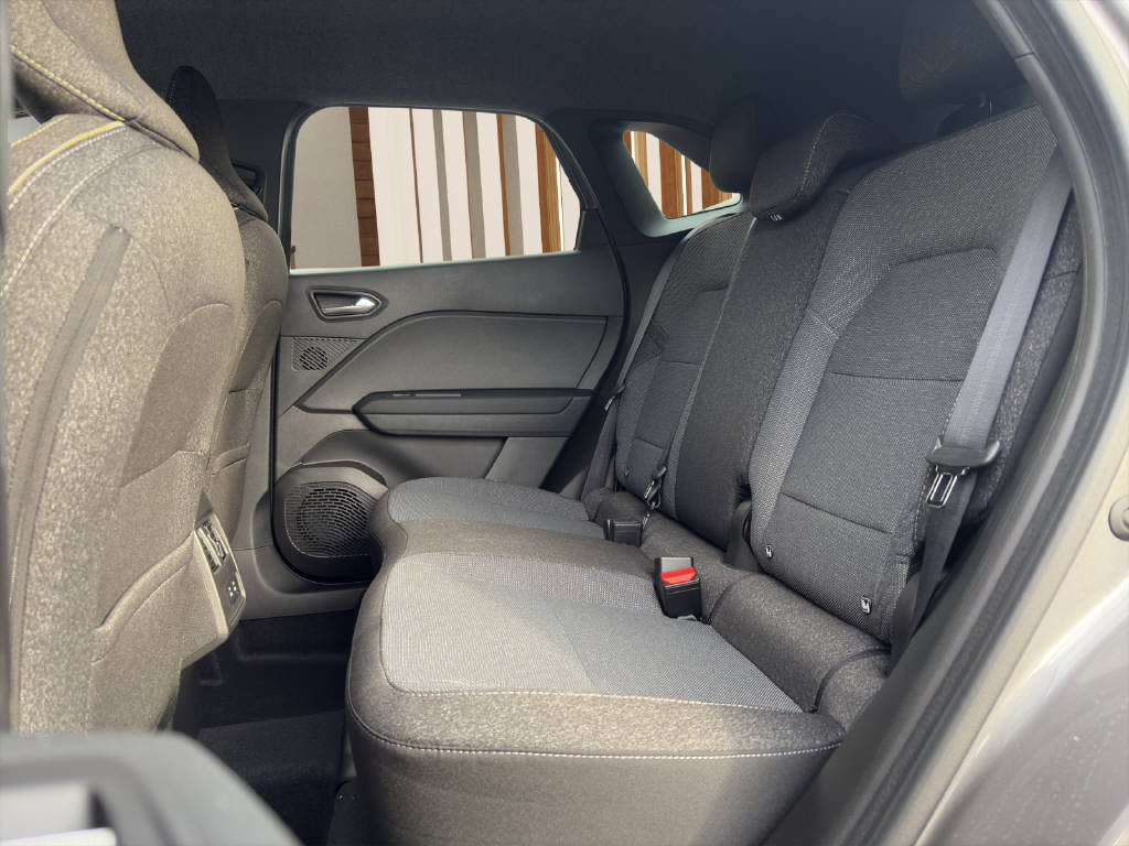 MITSUBISHI Grandis 1.3 MH Intense-image-12