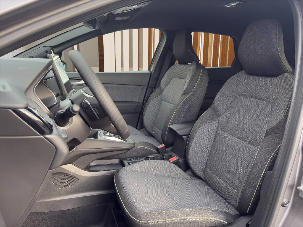 MITSUBISHI Grandis 1.3 MH Intense-image-8