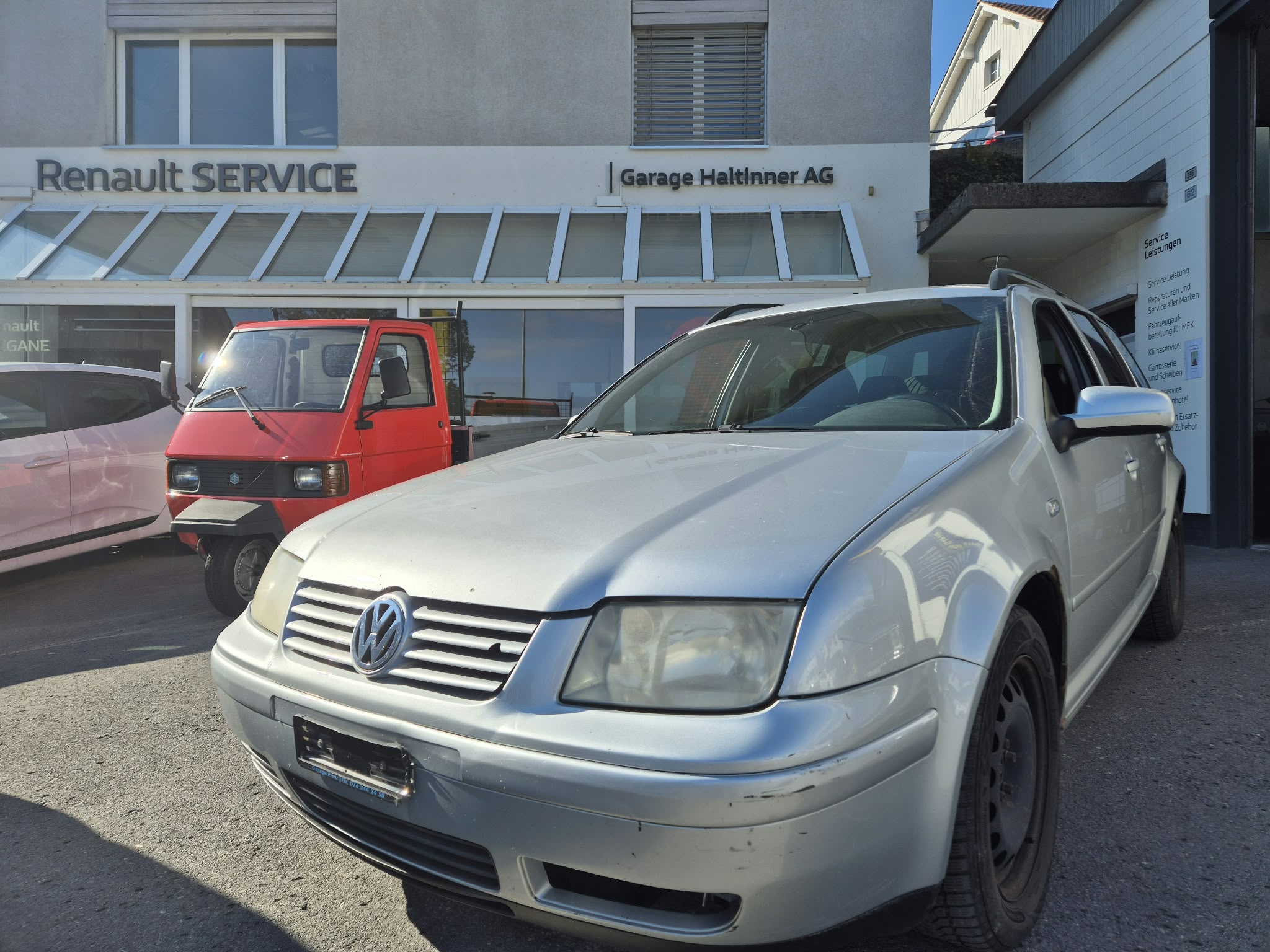 Car photo