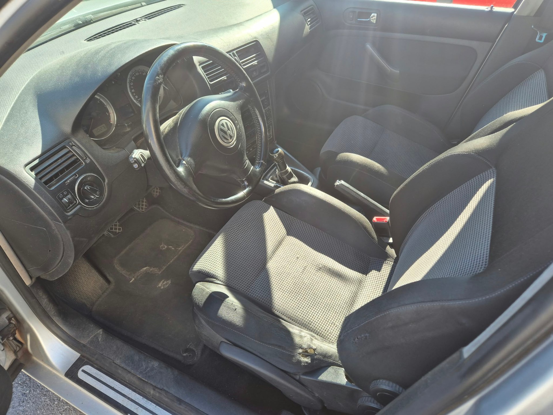 VW Bora Variant 1.9 TDI PD Comfortline-image-7