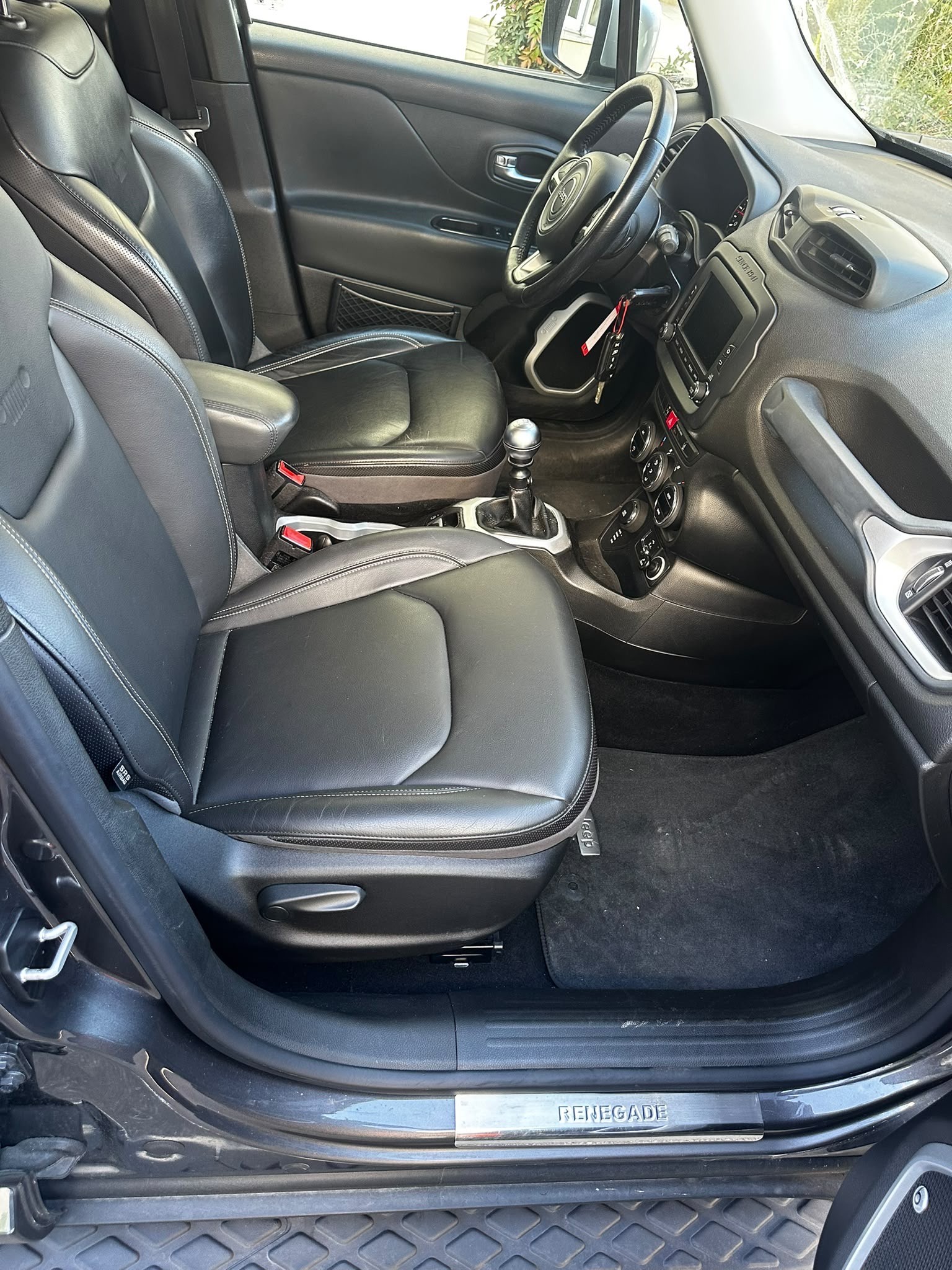 JEEP Renegade 2.0 CRD Limited AWD-image-6