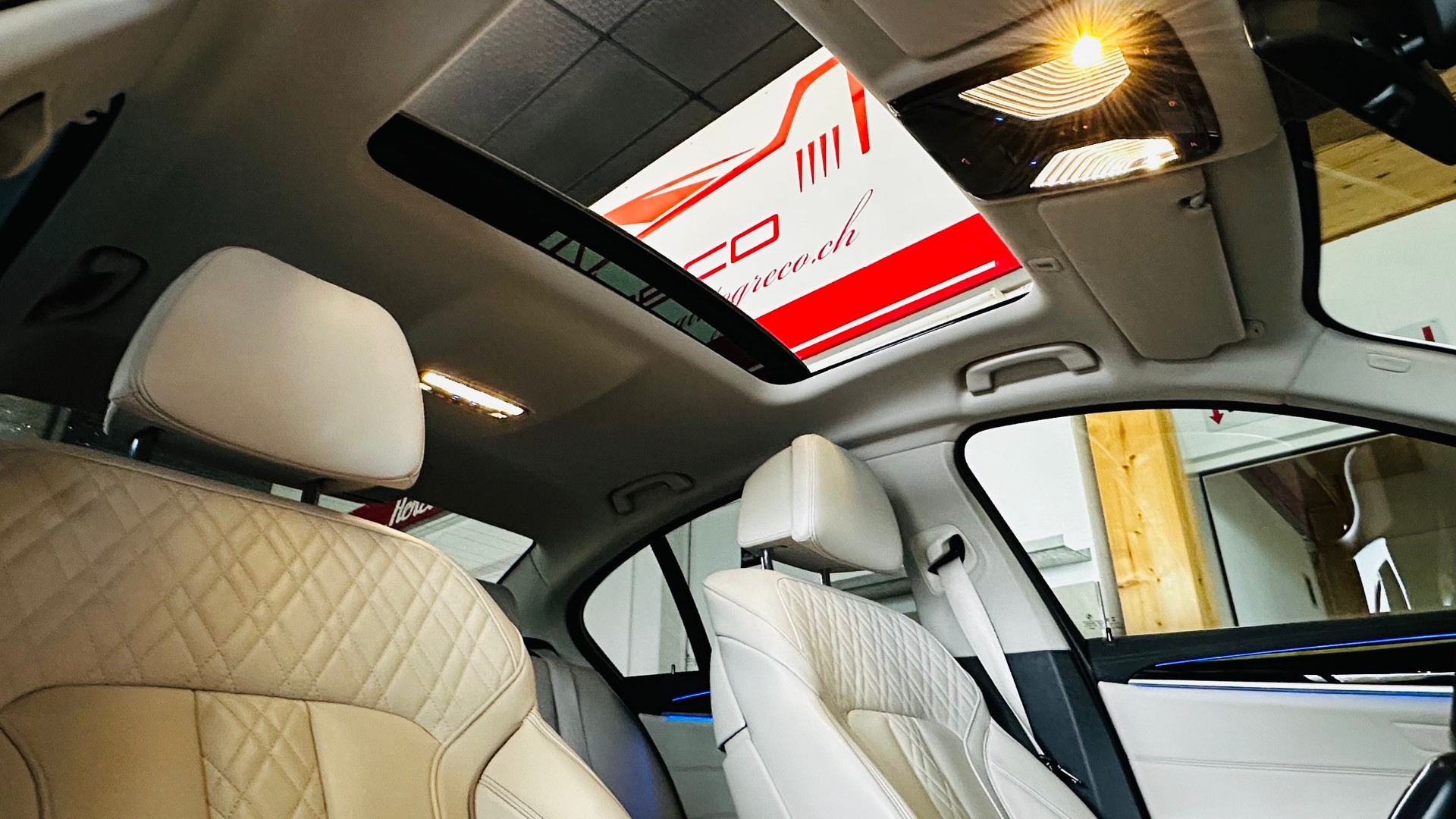 BMW 520d 48V Luxury Line Steptronic-image-10