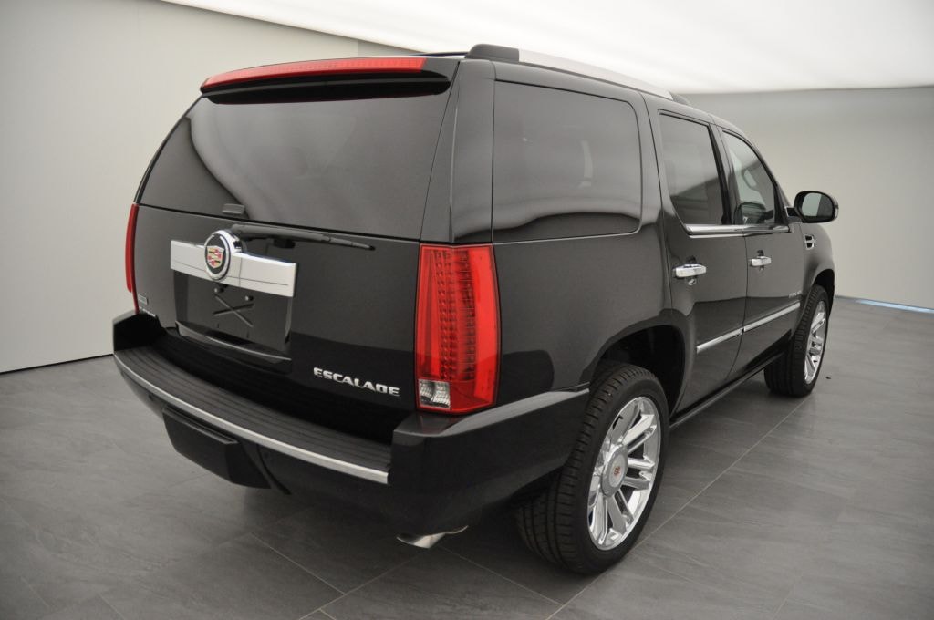 CADILLAC Escalade 6.2 Platinum Edition-image-4